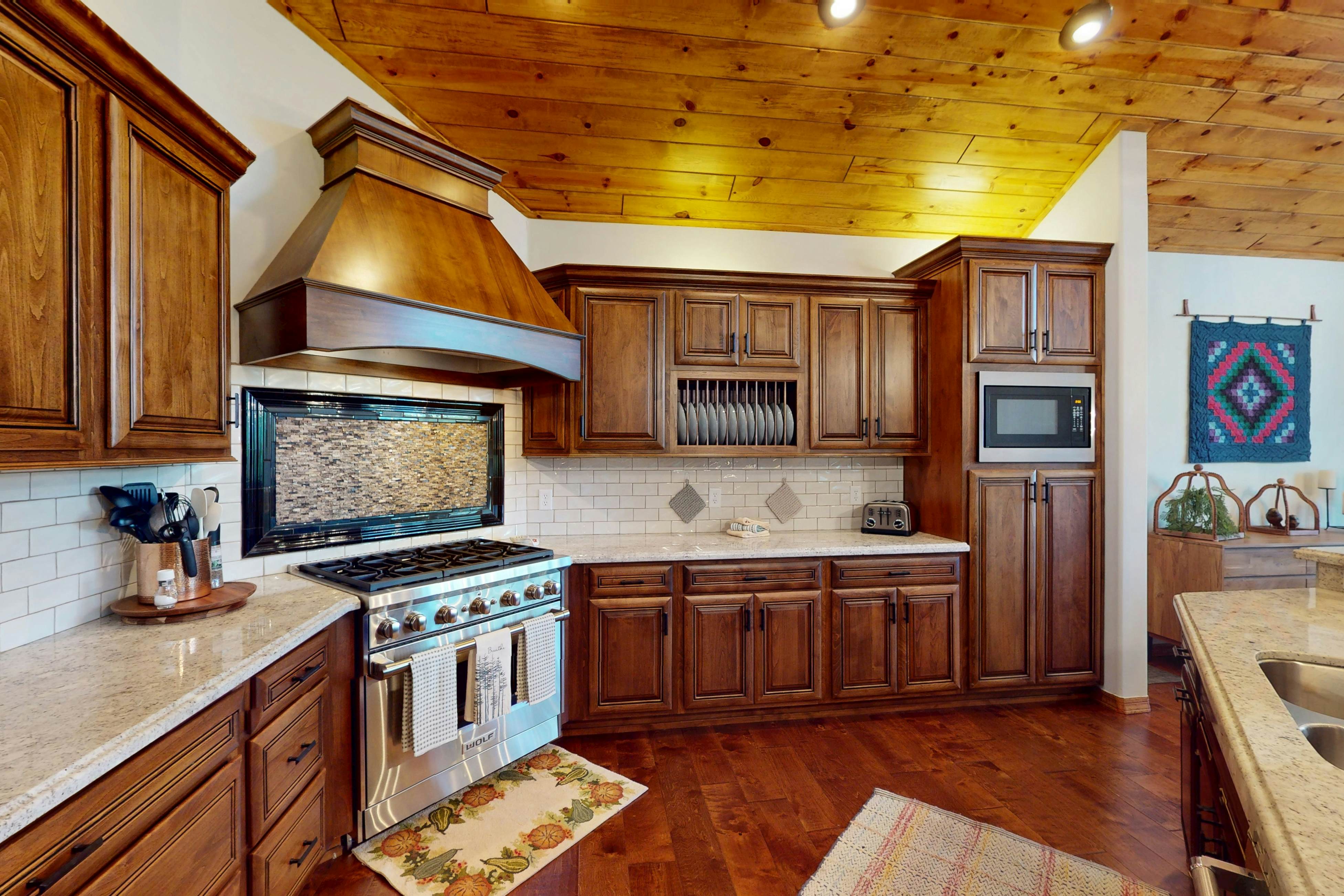 Tranquil Torreon Pines and Fairway Hideaway