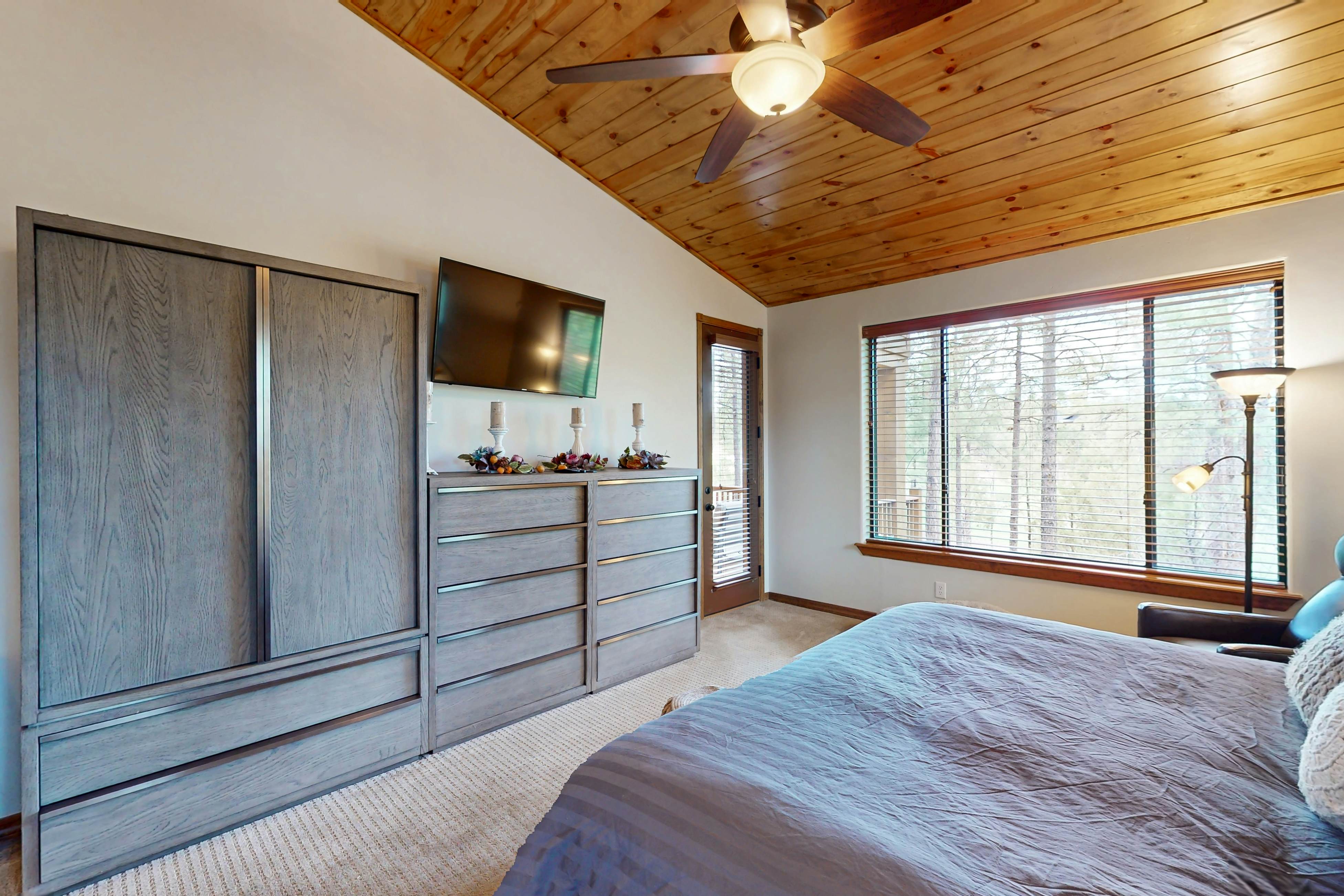 Tranquil Torreon Pines and Fairway Hideaway