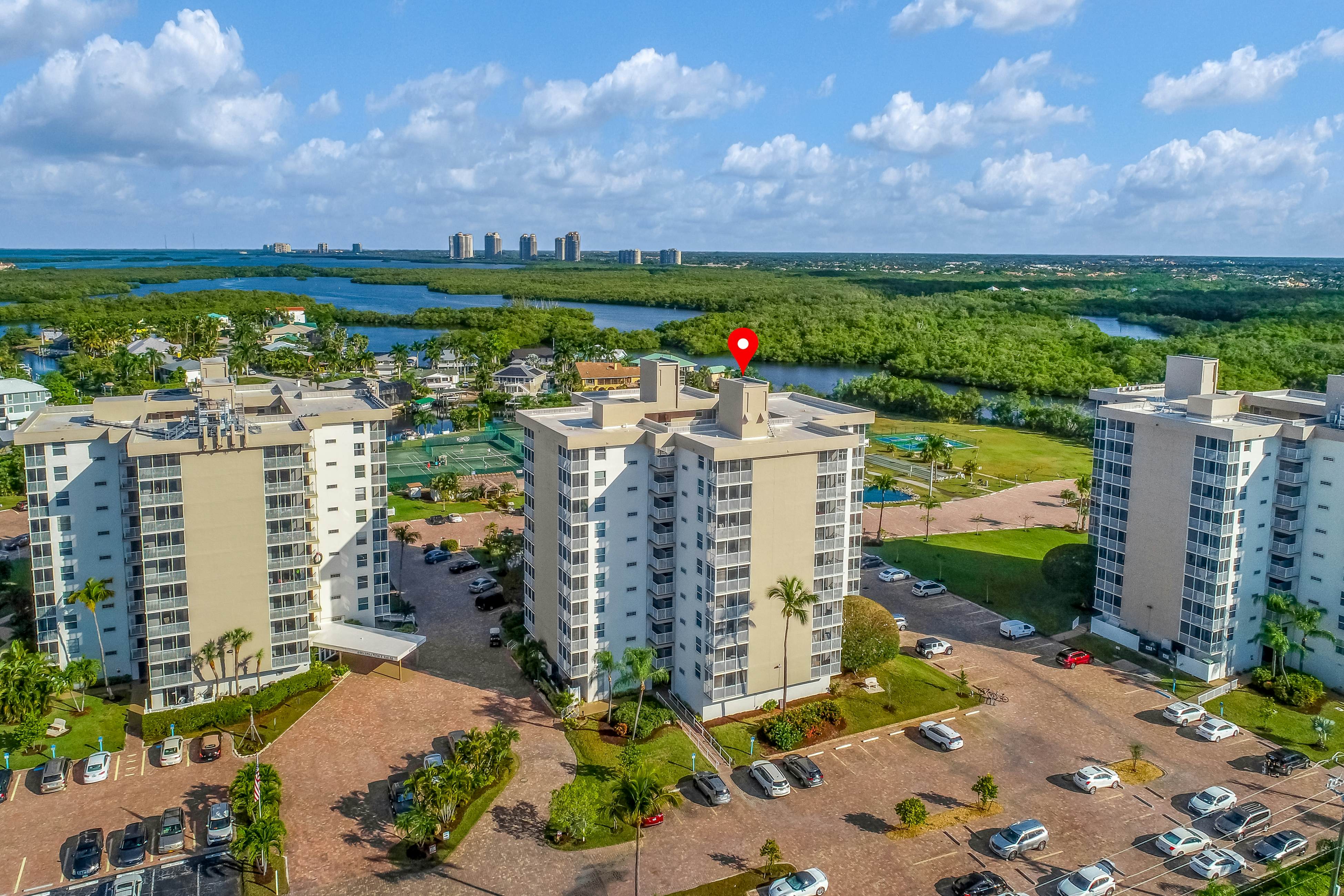 Reel Relaxed Beach and Tennis Unit 4006