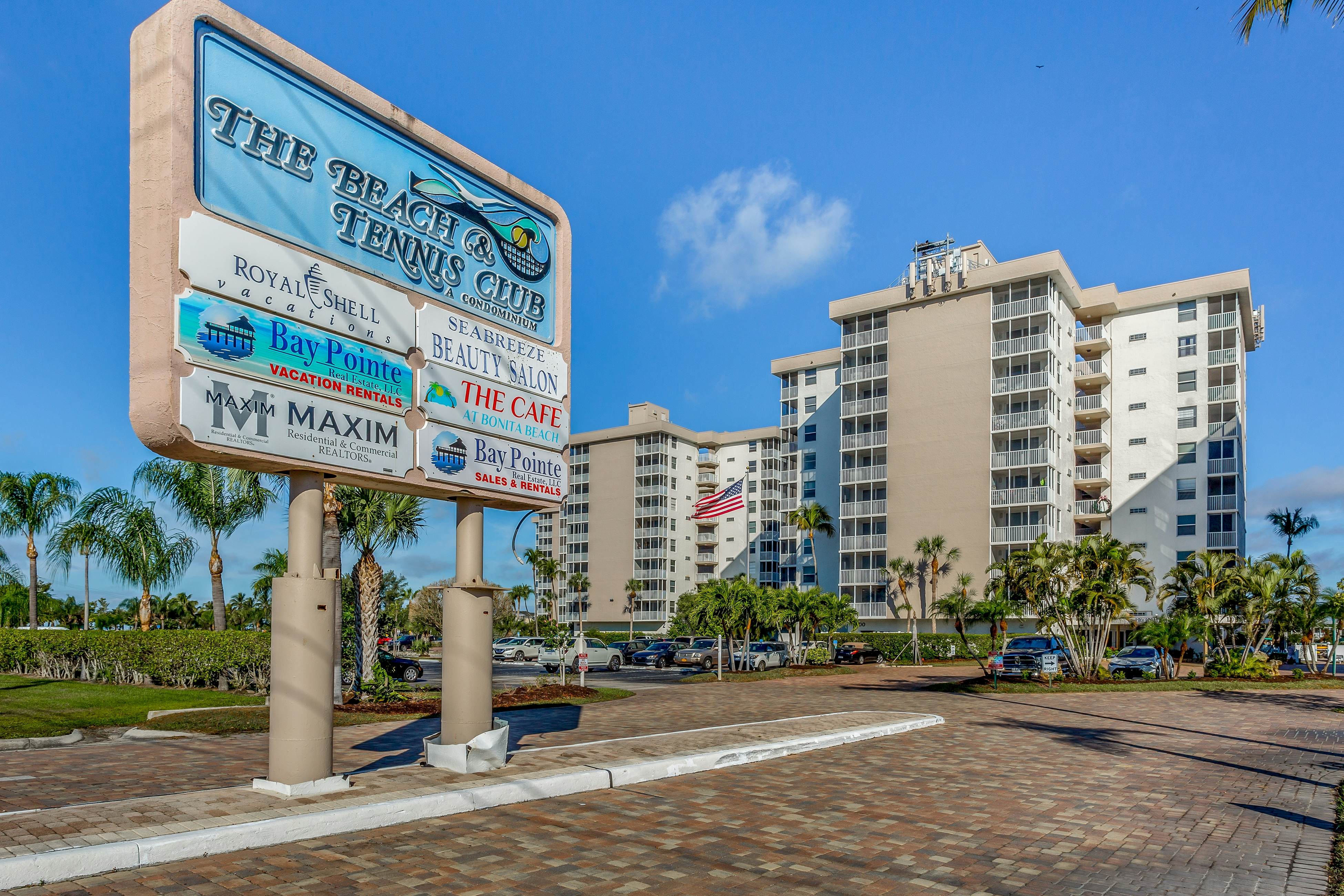 Reel Relaxed Beach and Tennis Unit 4006