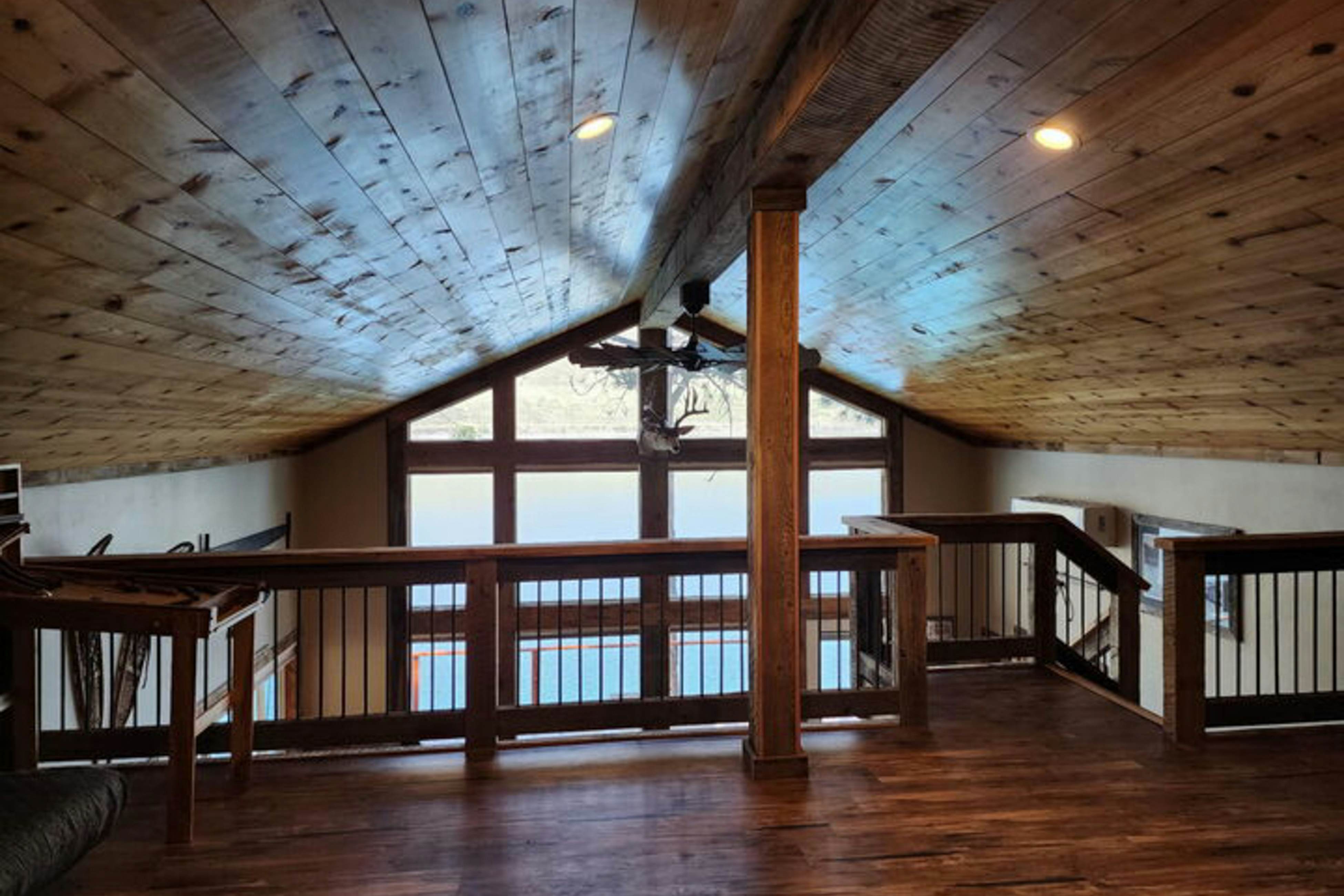 Lakefront on Lake Shore