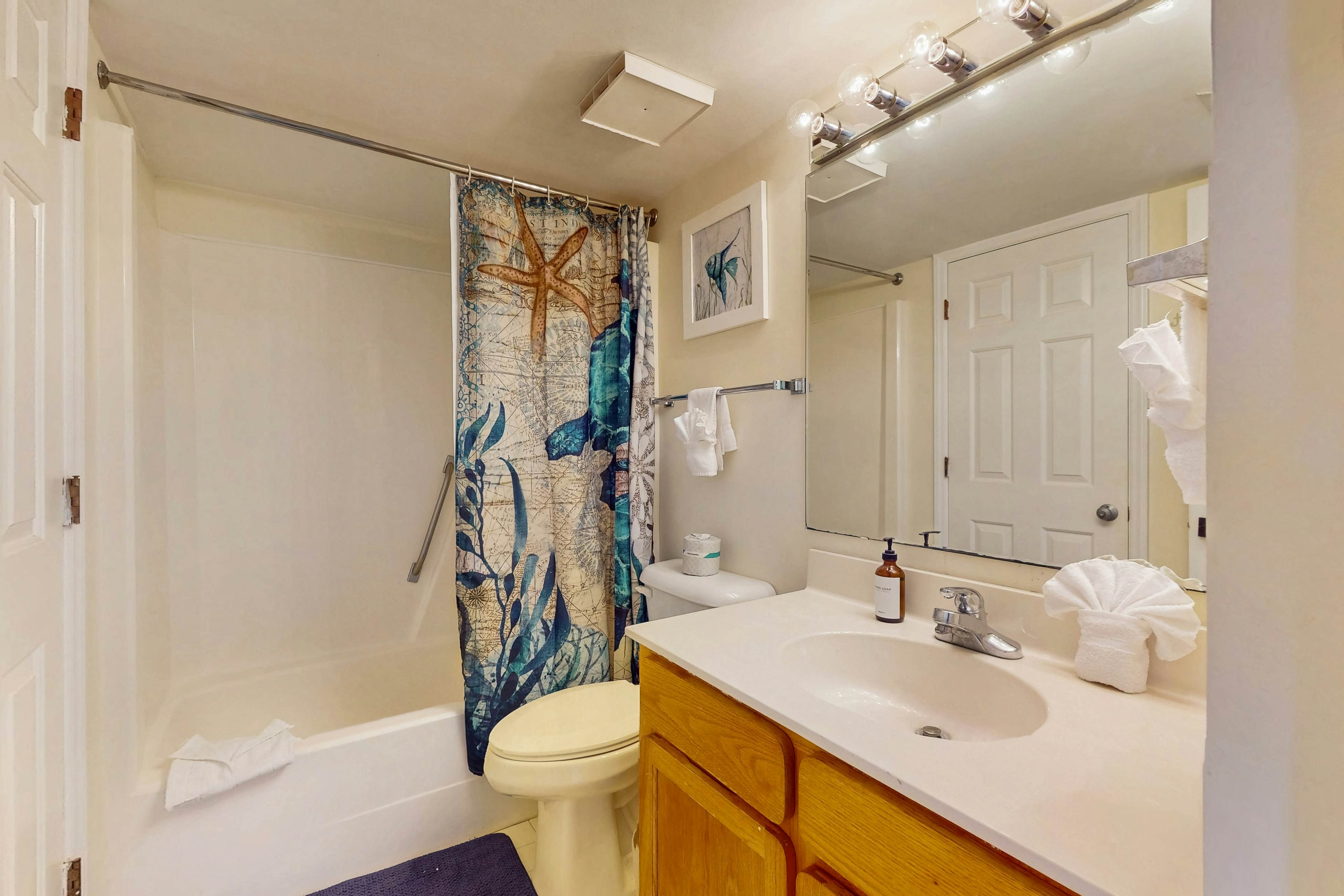 Surfmaster by the Sea 208