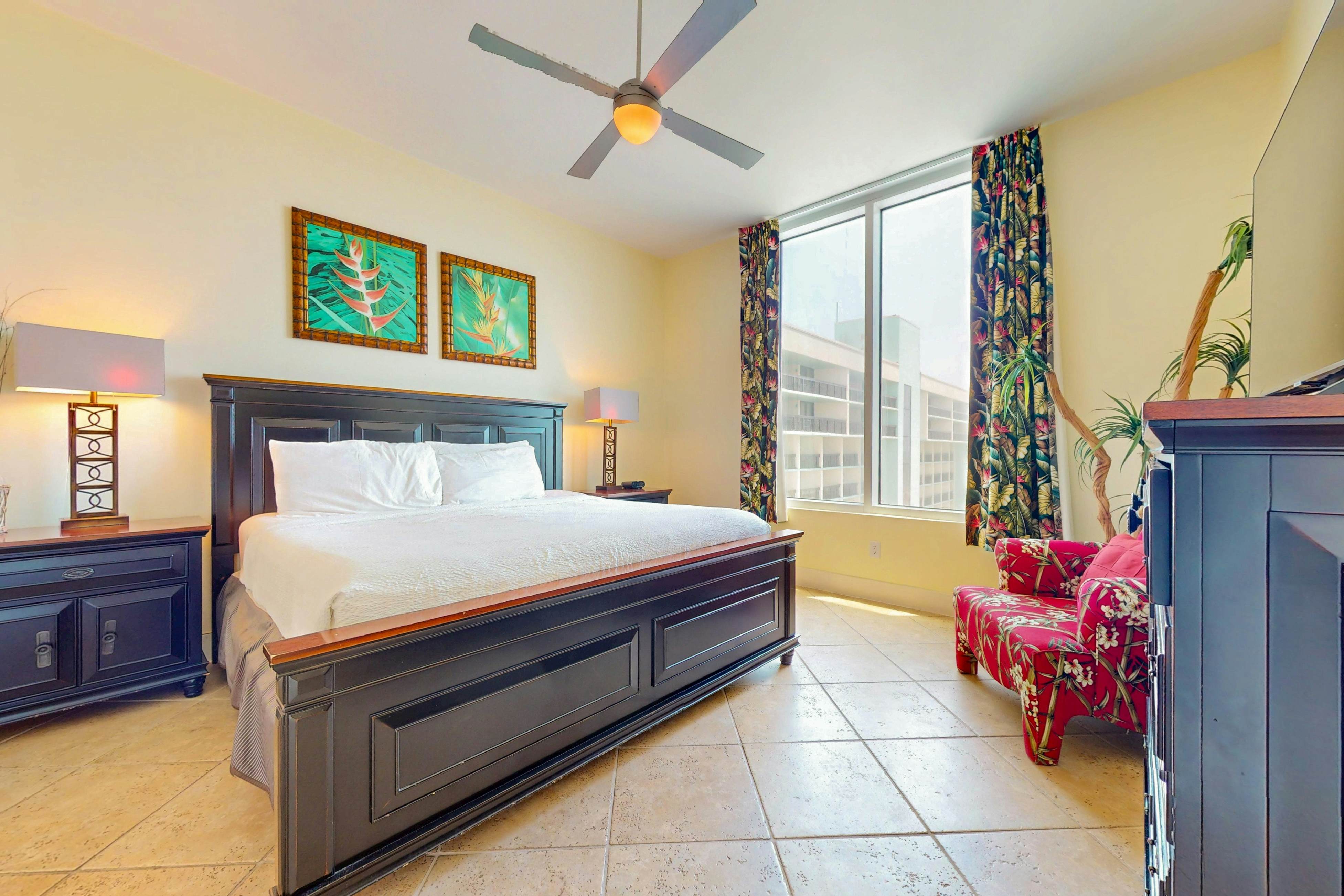 Sapphire Condominiums #903