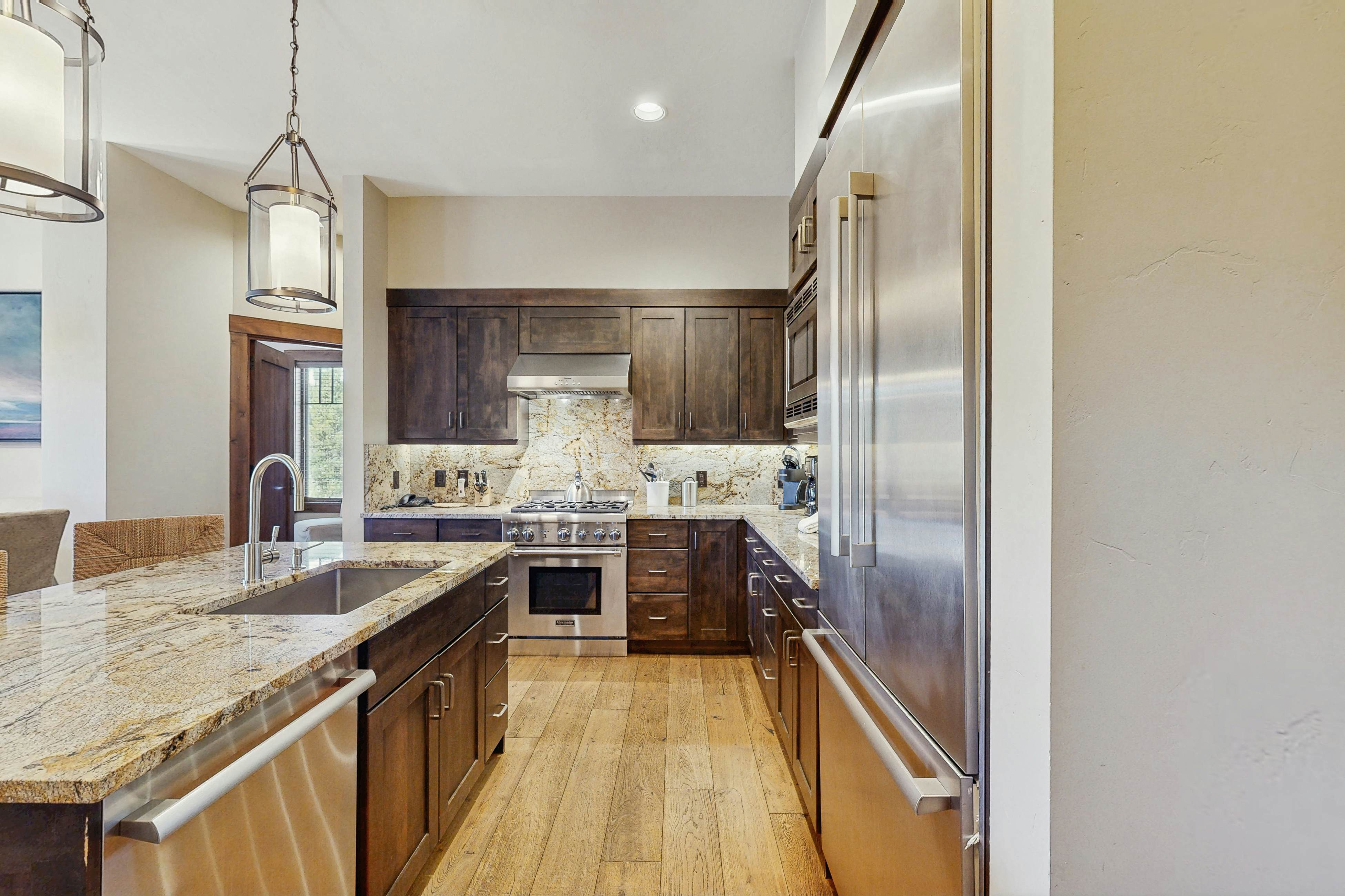 Water House On Main Street #6404