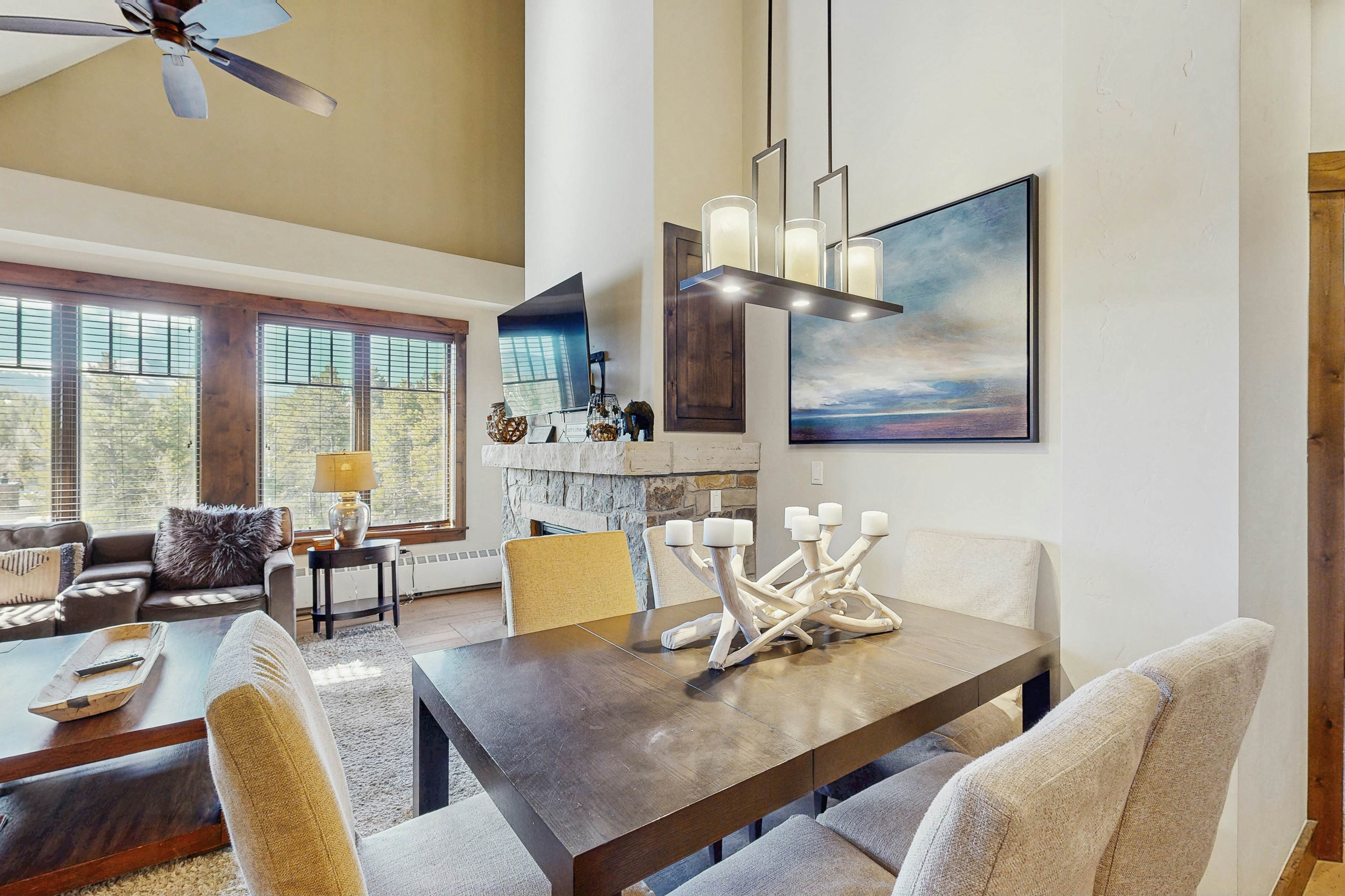 Water House On Main Street #6404