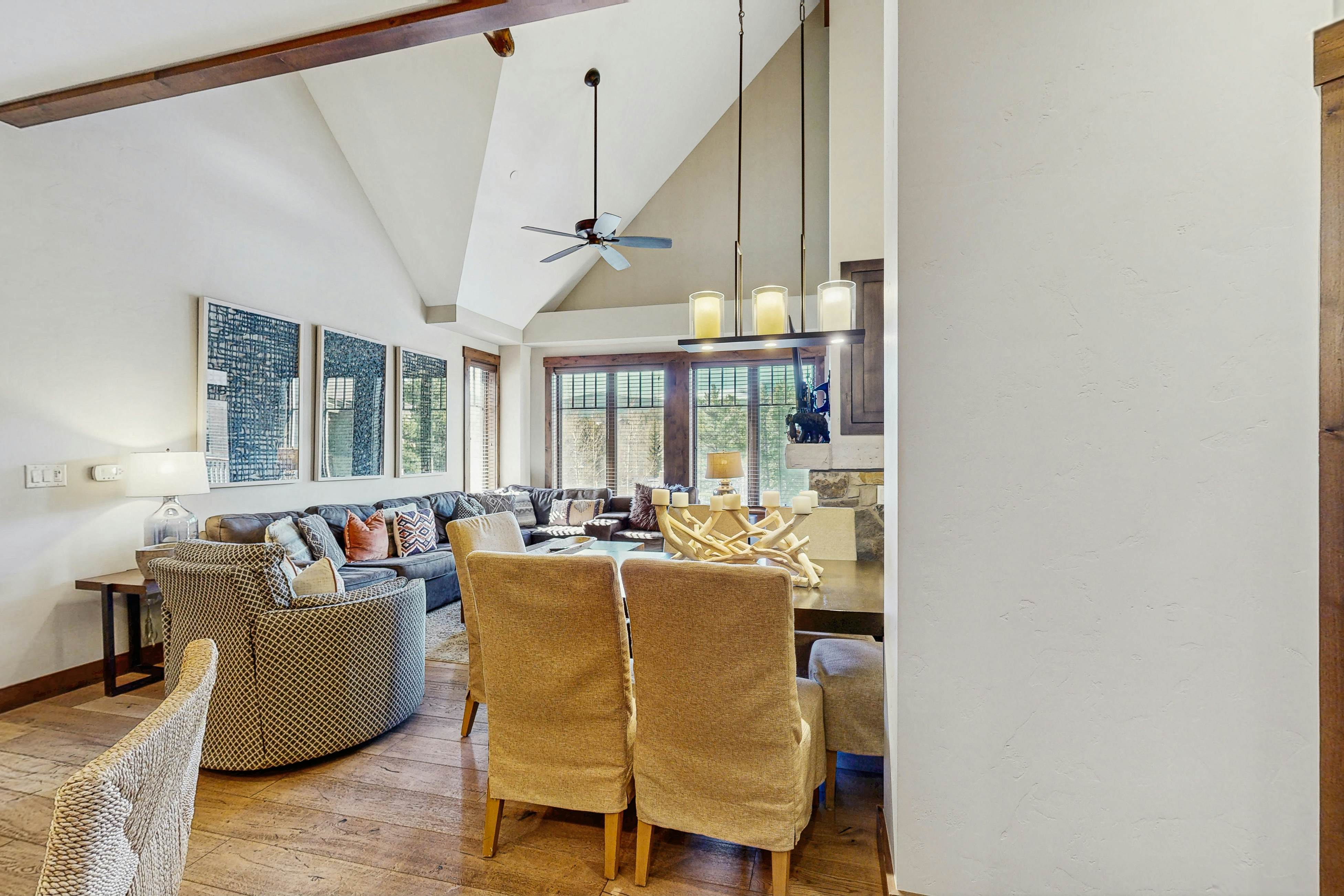 Water House On Main Street #6404