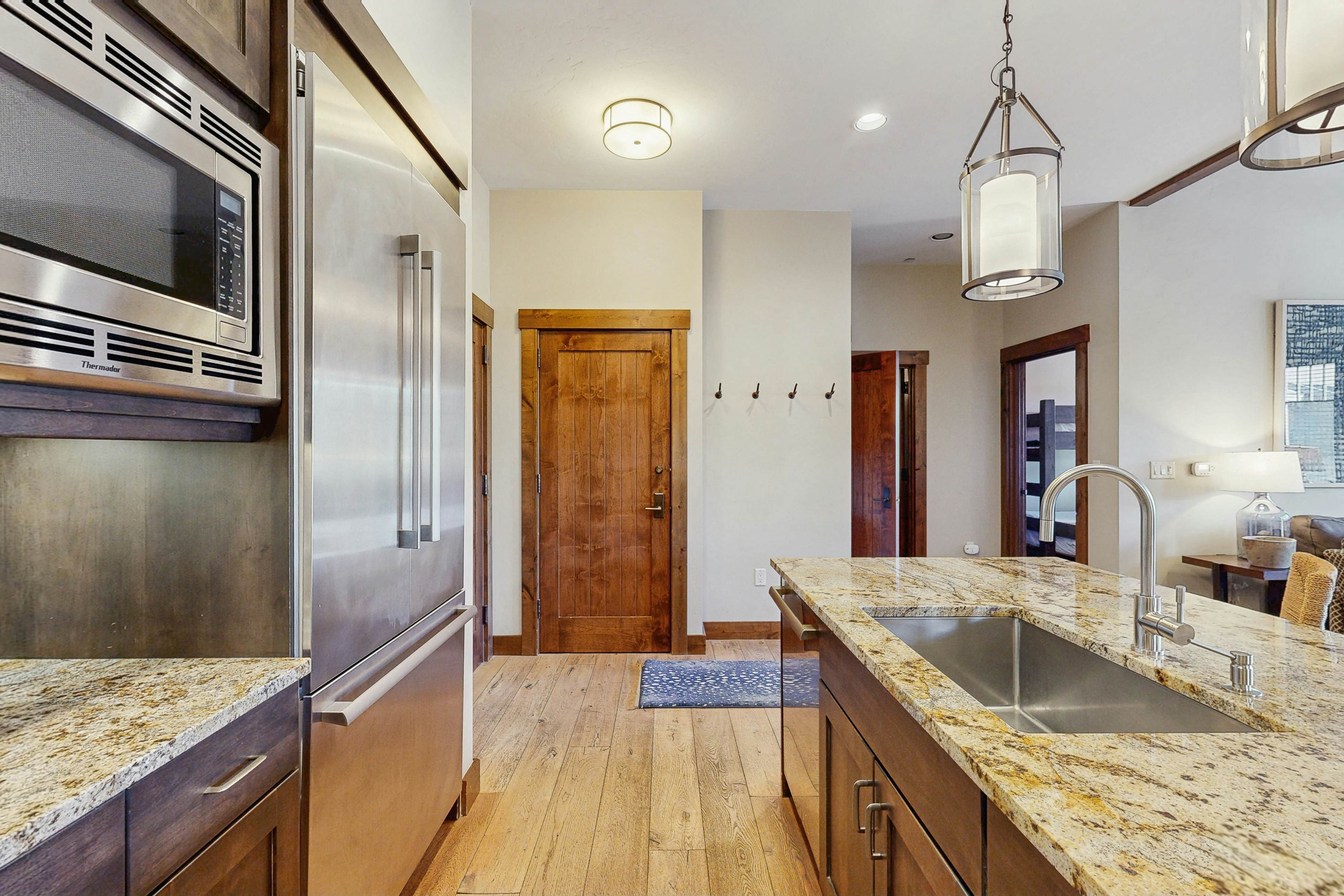 Water House On Main Street #6404