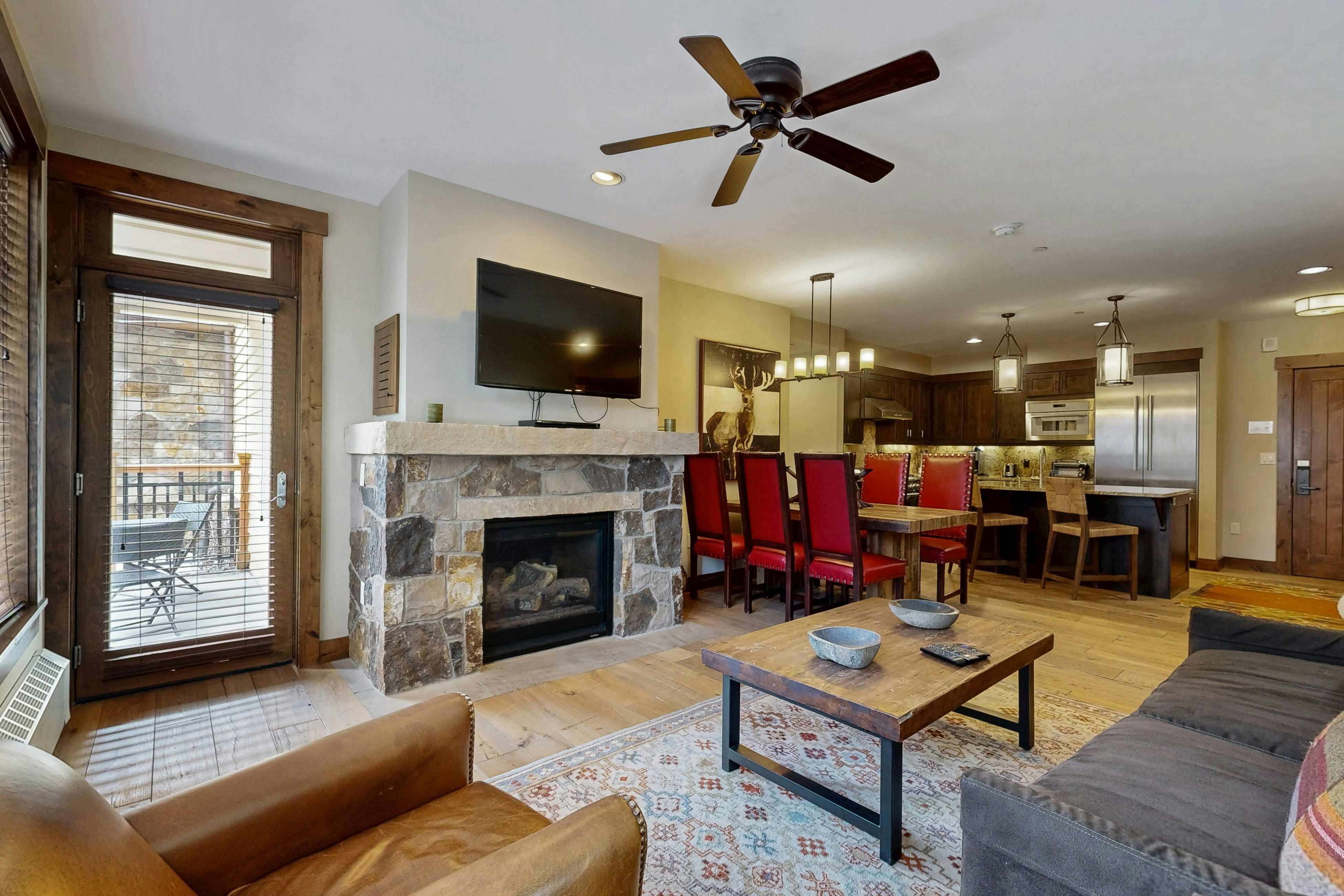 Water House On Main Street #6105