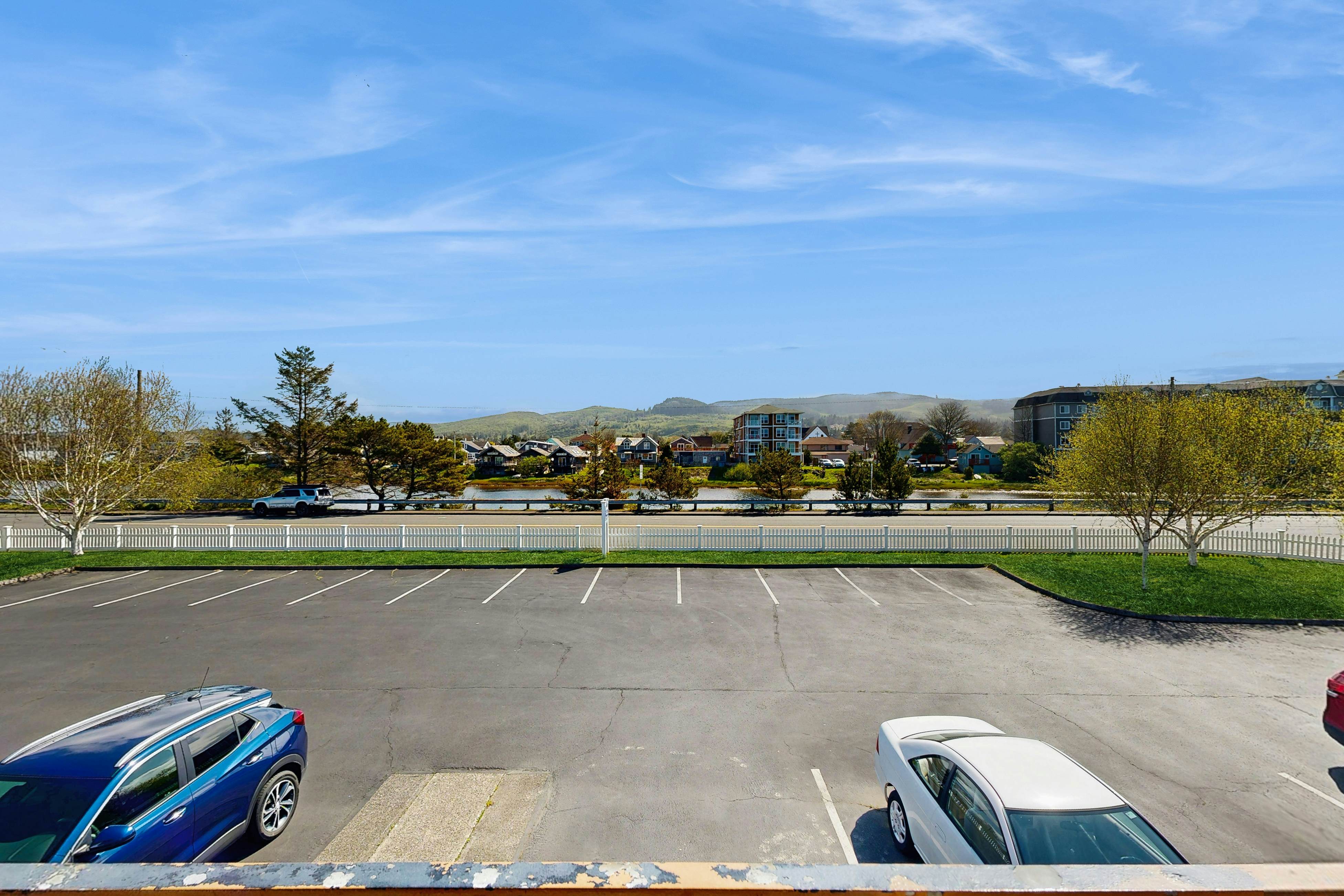 RiverWalk Cozy Condo