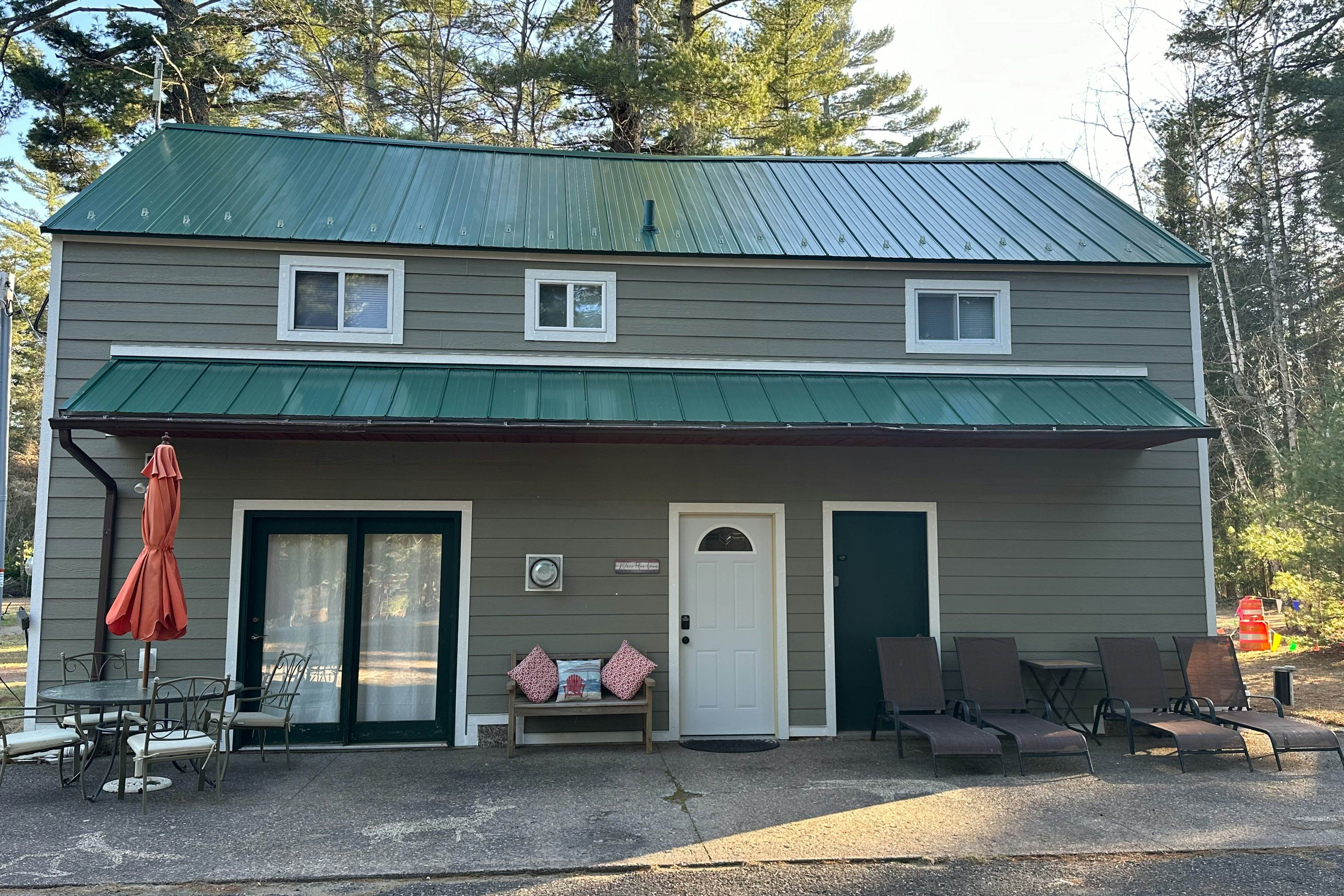 Roaming Deer Cottage