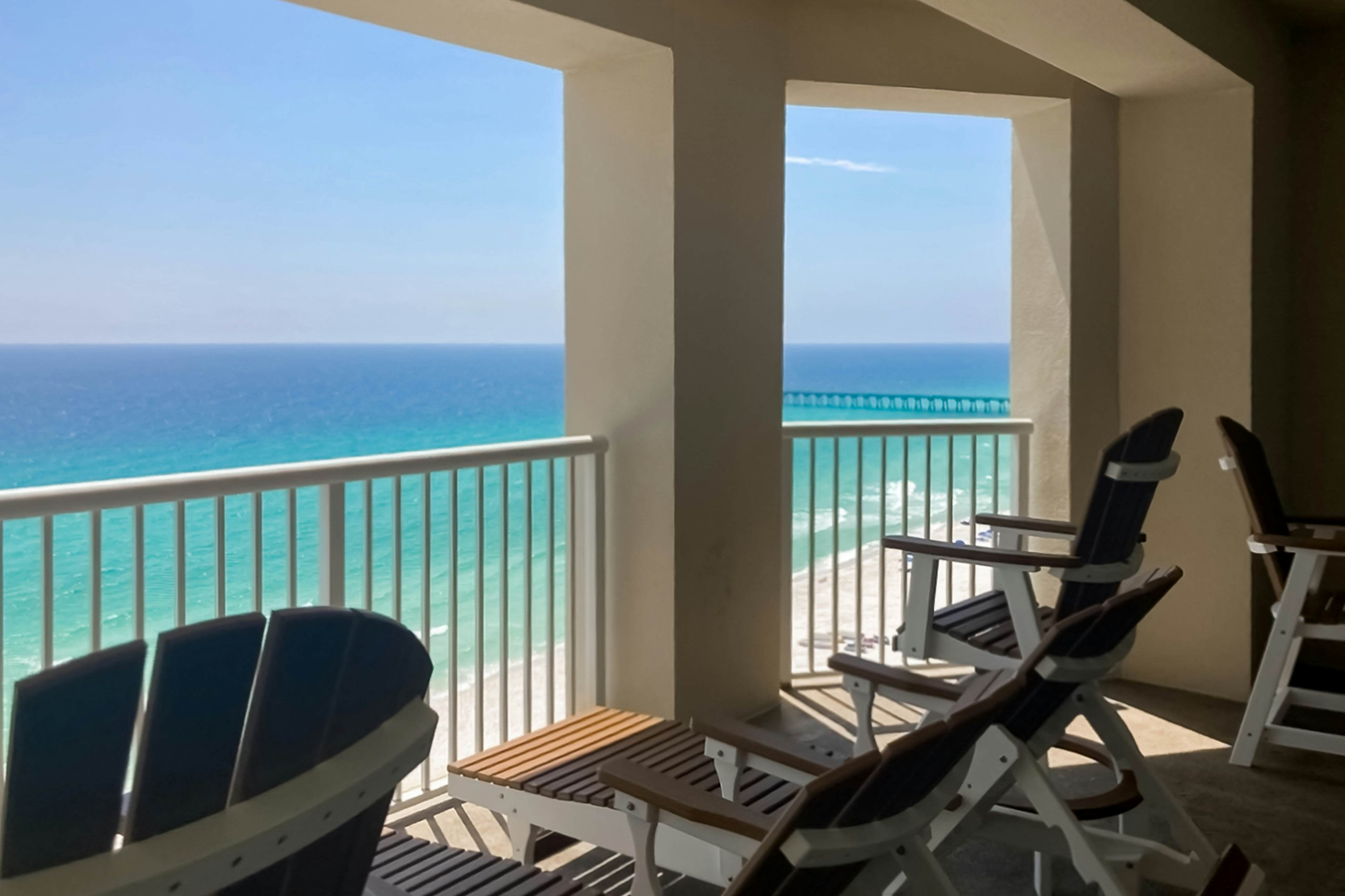 Grand Panama Tower 1-1403