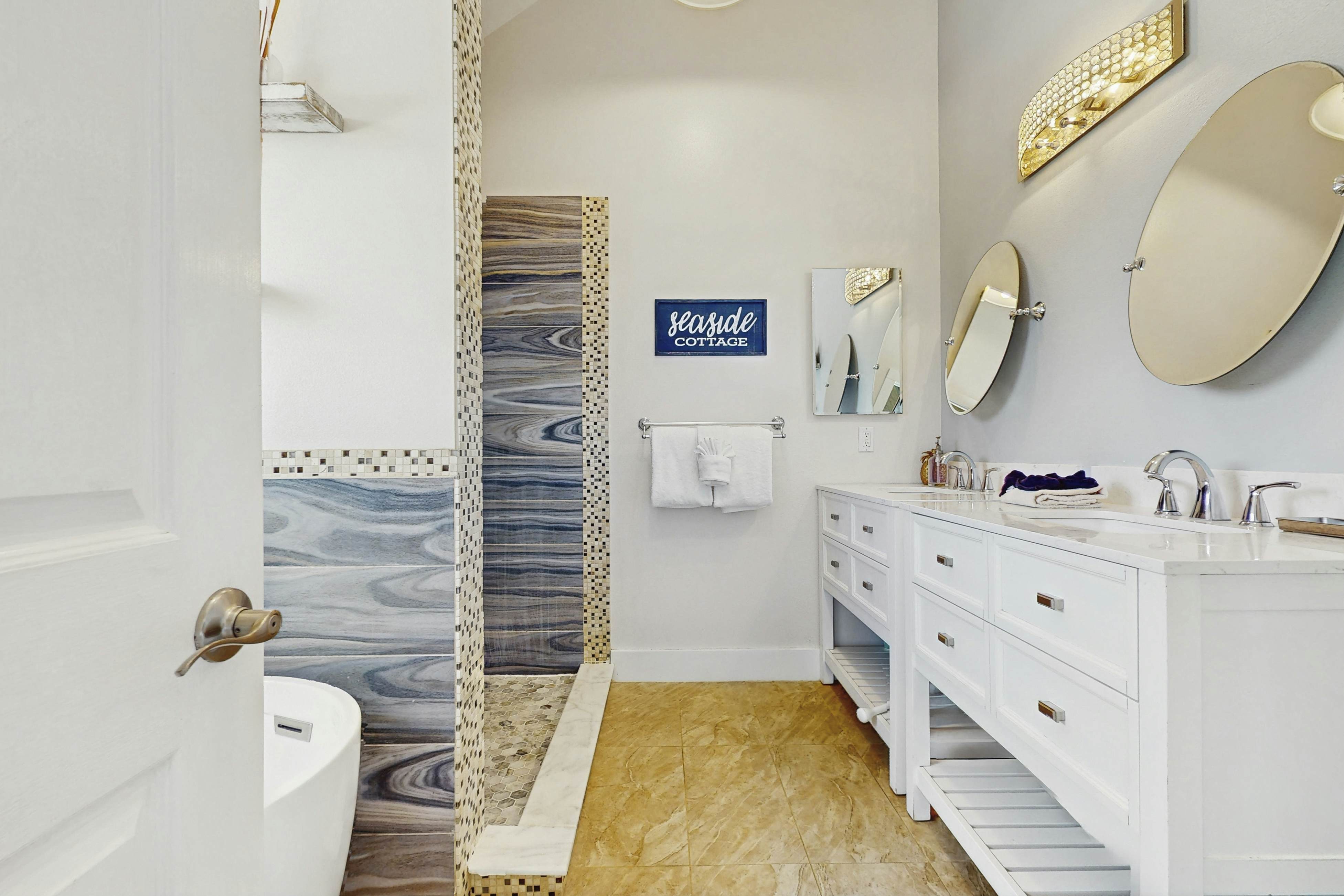 Waikoloa Luxe Lookout