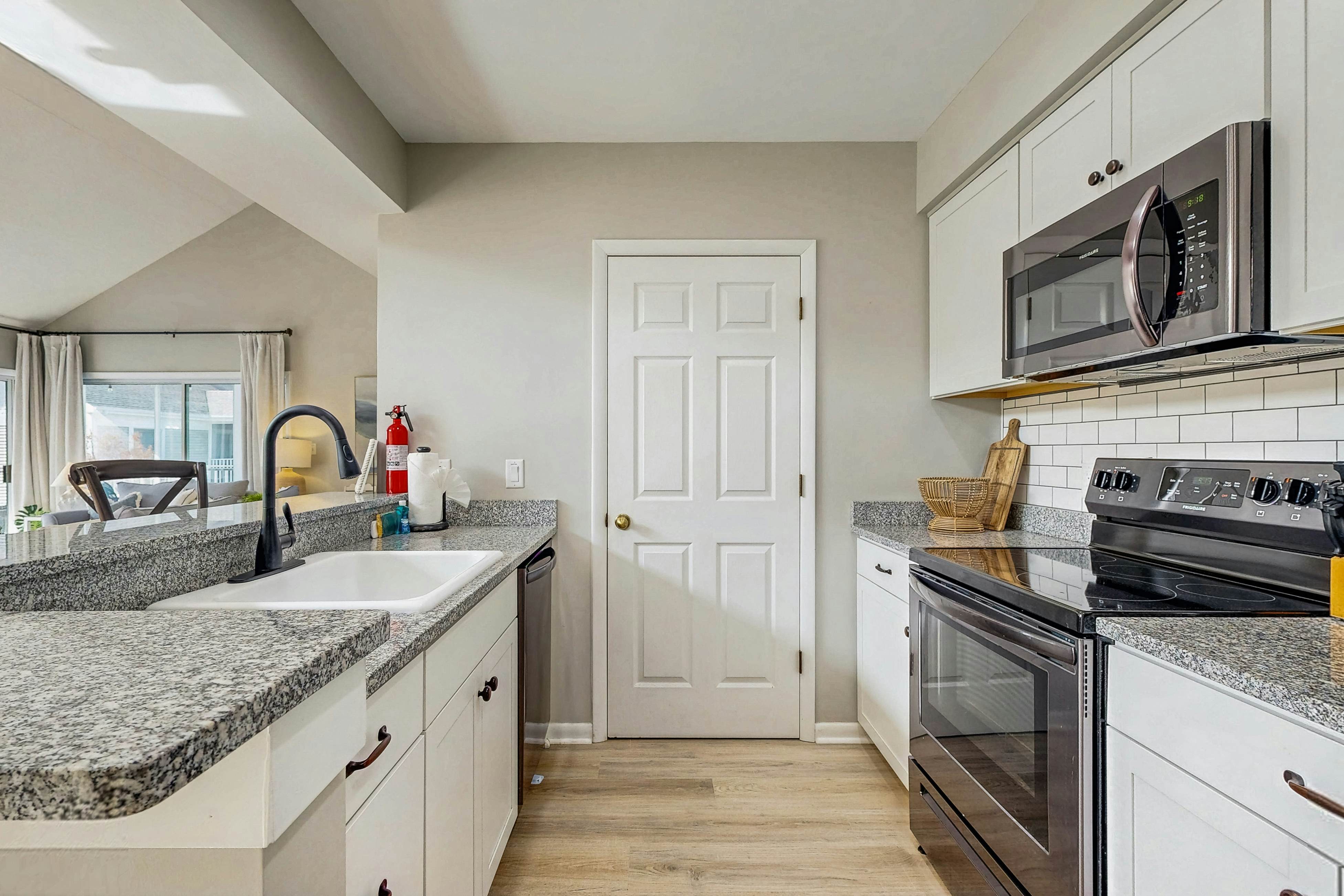 Sea Colony - 17001 Bayberry