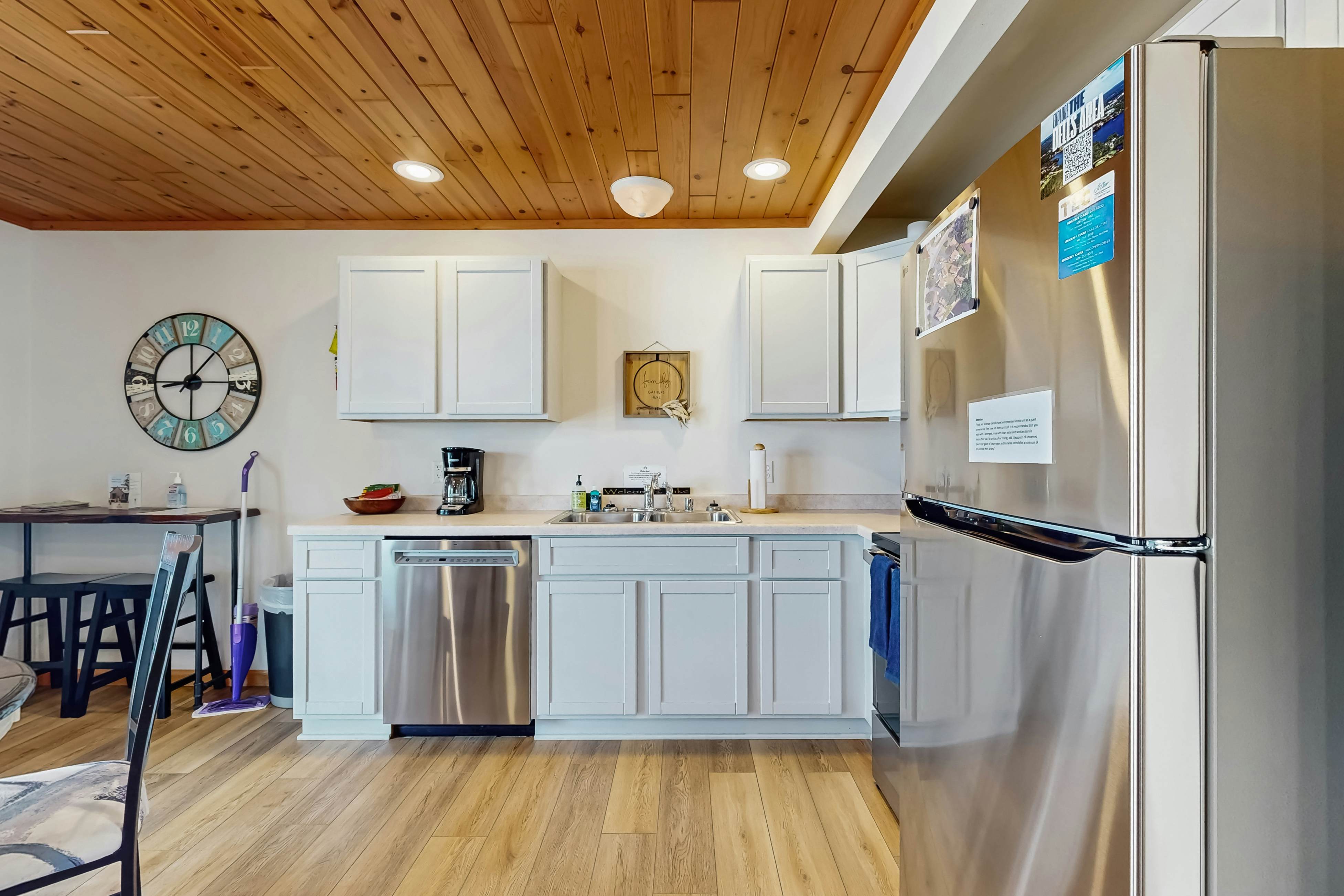 Thunderbird Resort Condo 1040B