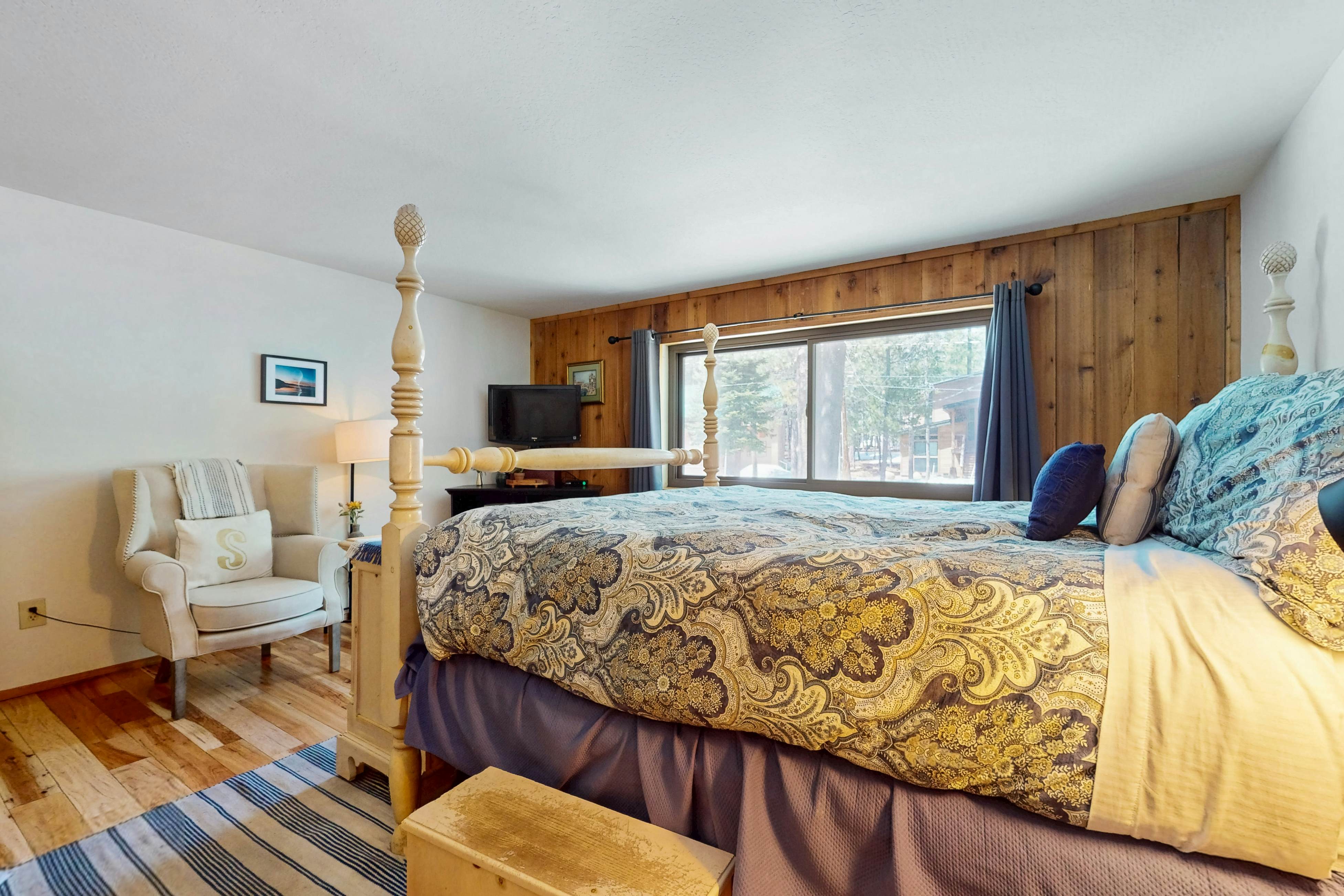 Tastefully-Updated, Classic Tahoe Family Home