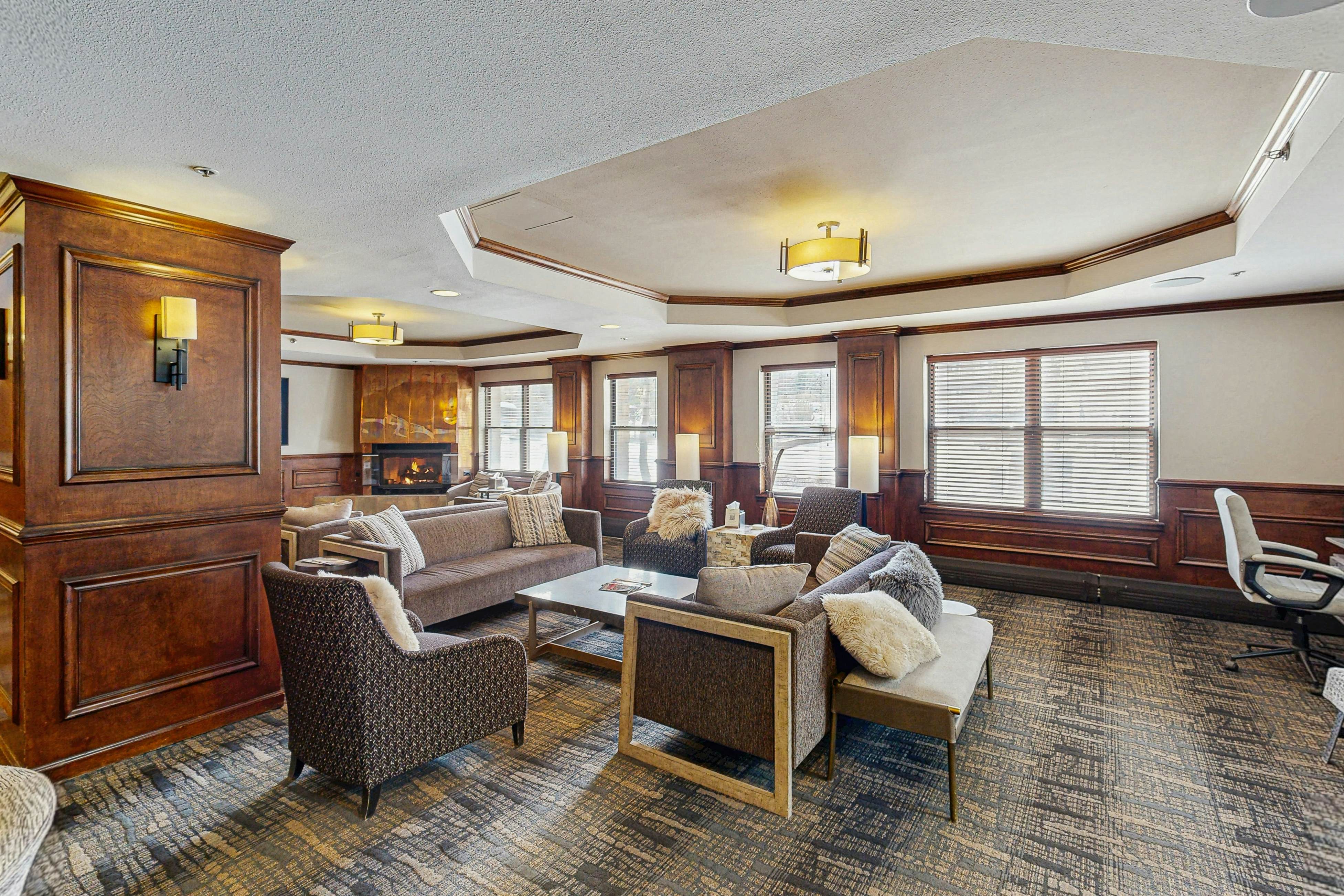 River Mountain Lodge #W220