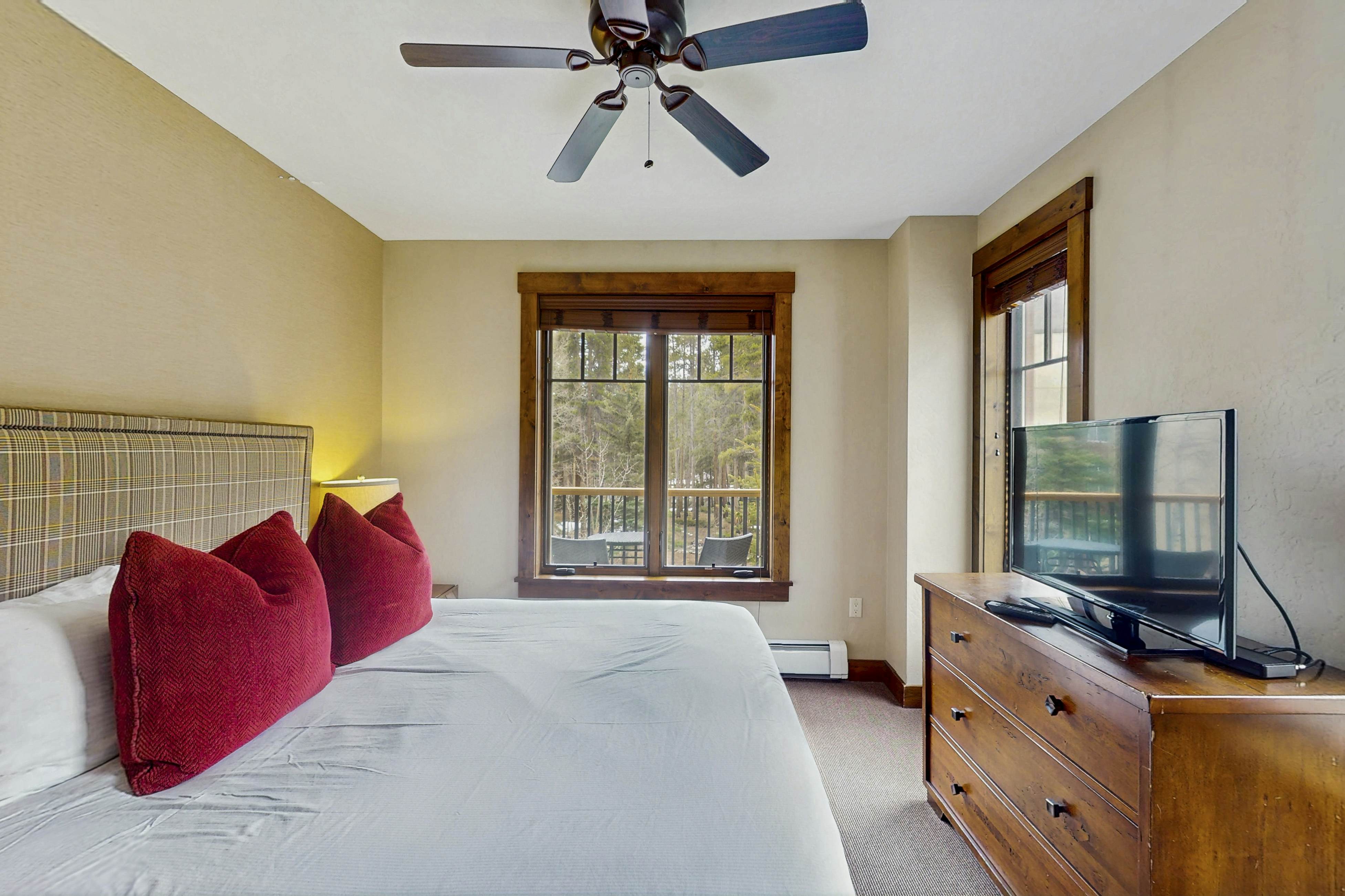 Water House On Main Street #6206