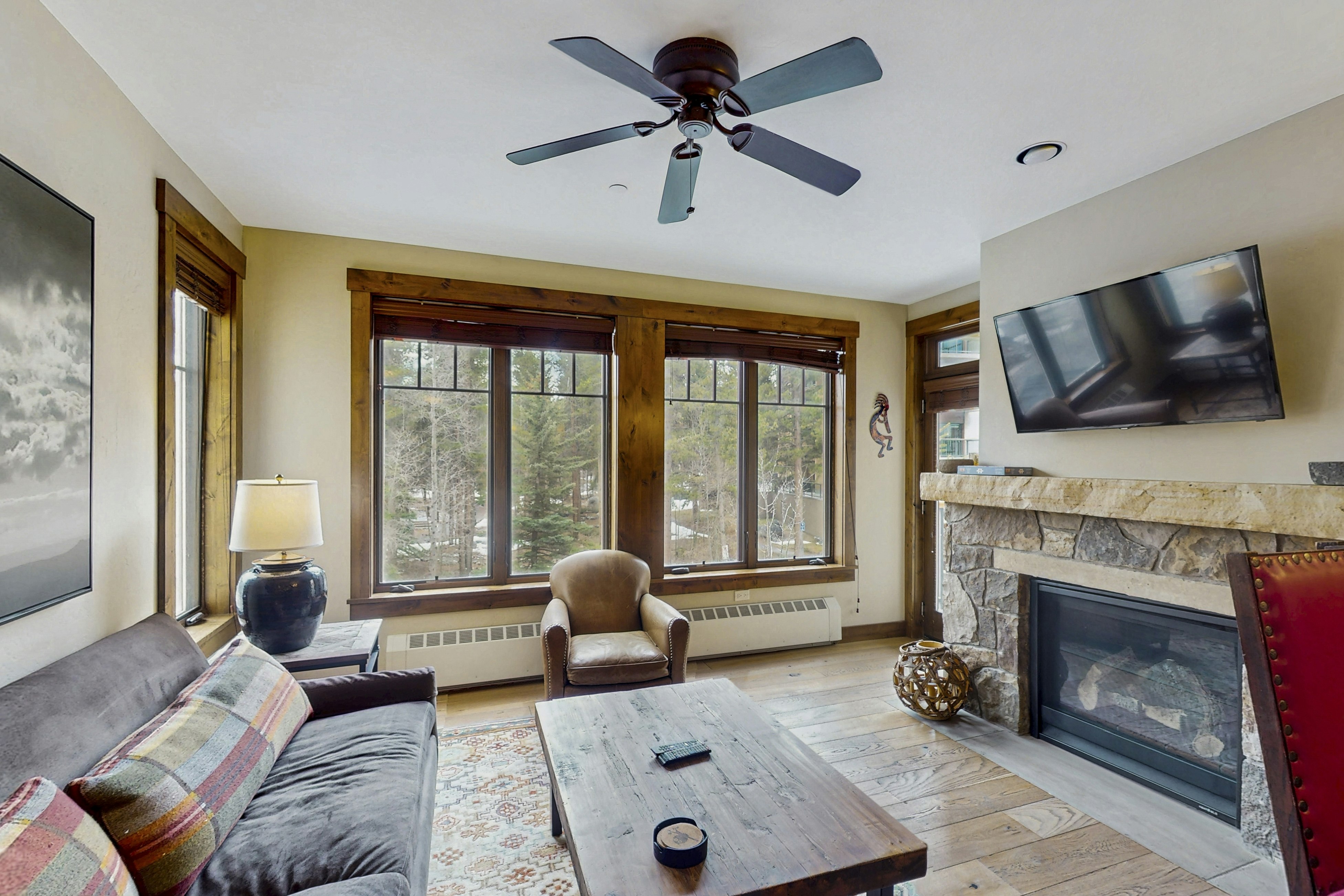 Water House On Main Street #6206