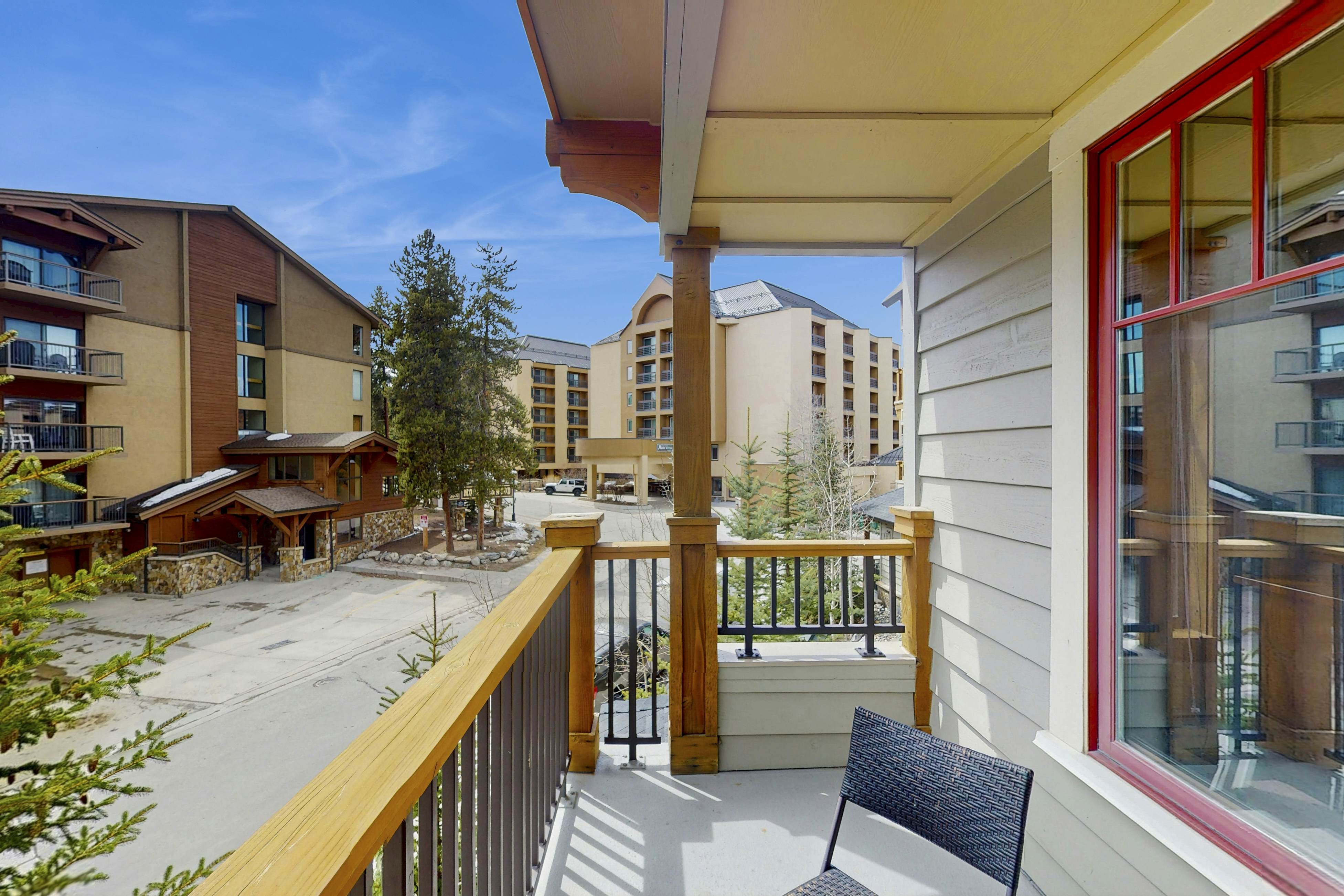 Water House On Main Street #6206