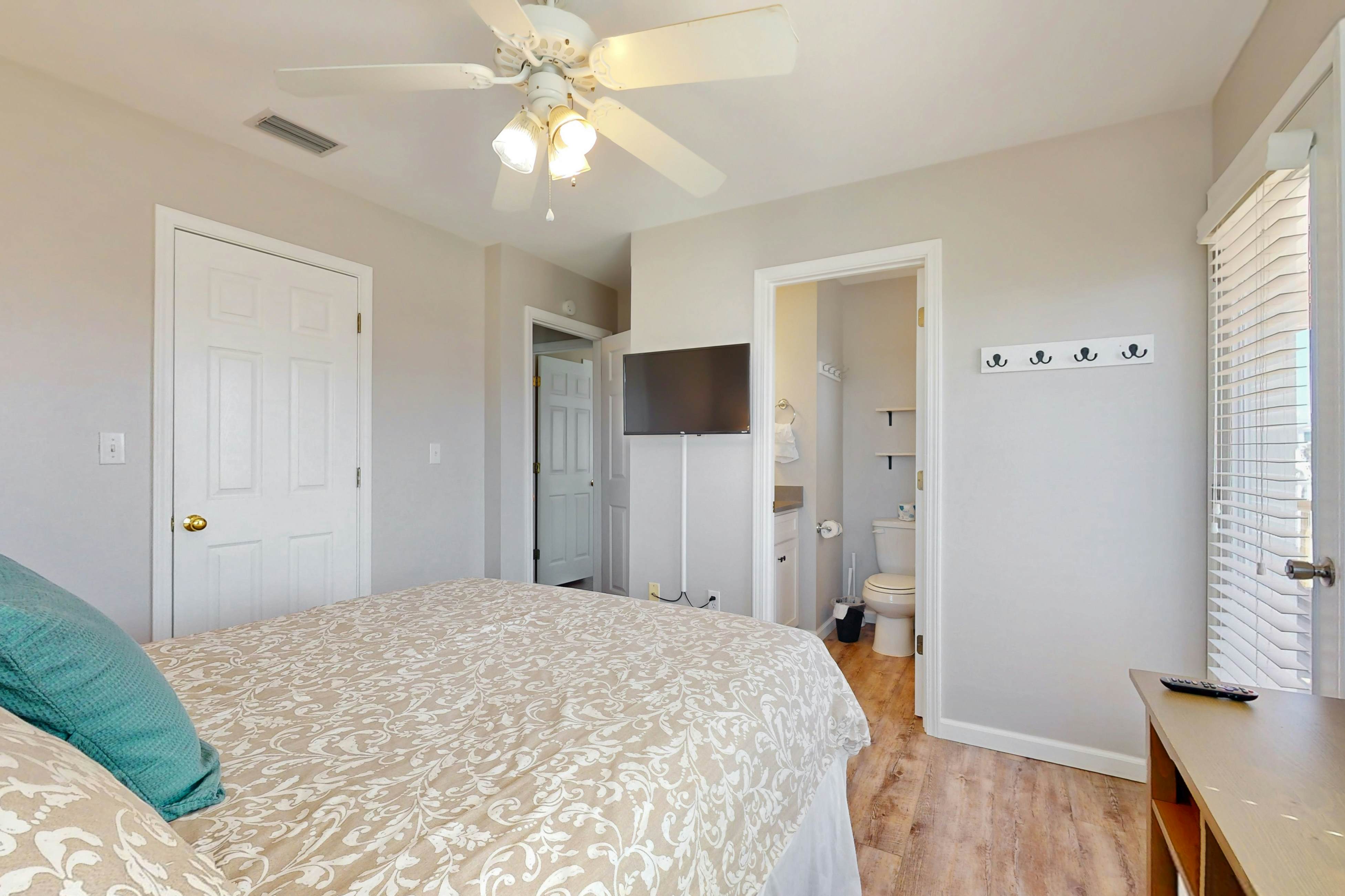 Gulf Shores Plantation-Beach Cottage #5A: Sunny Days