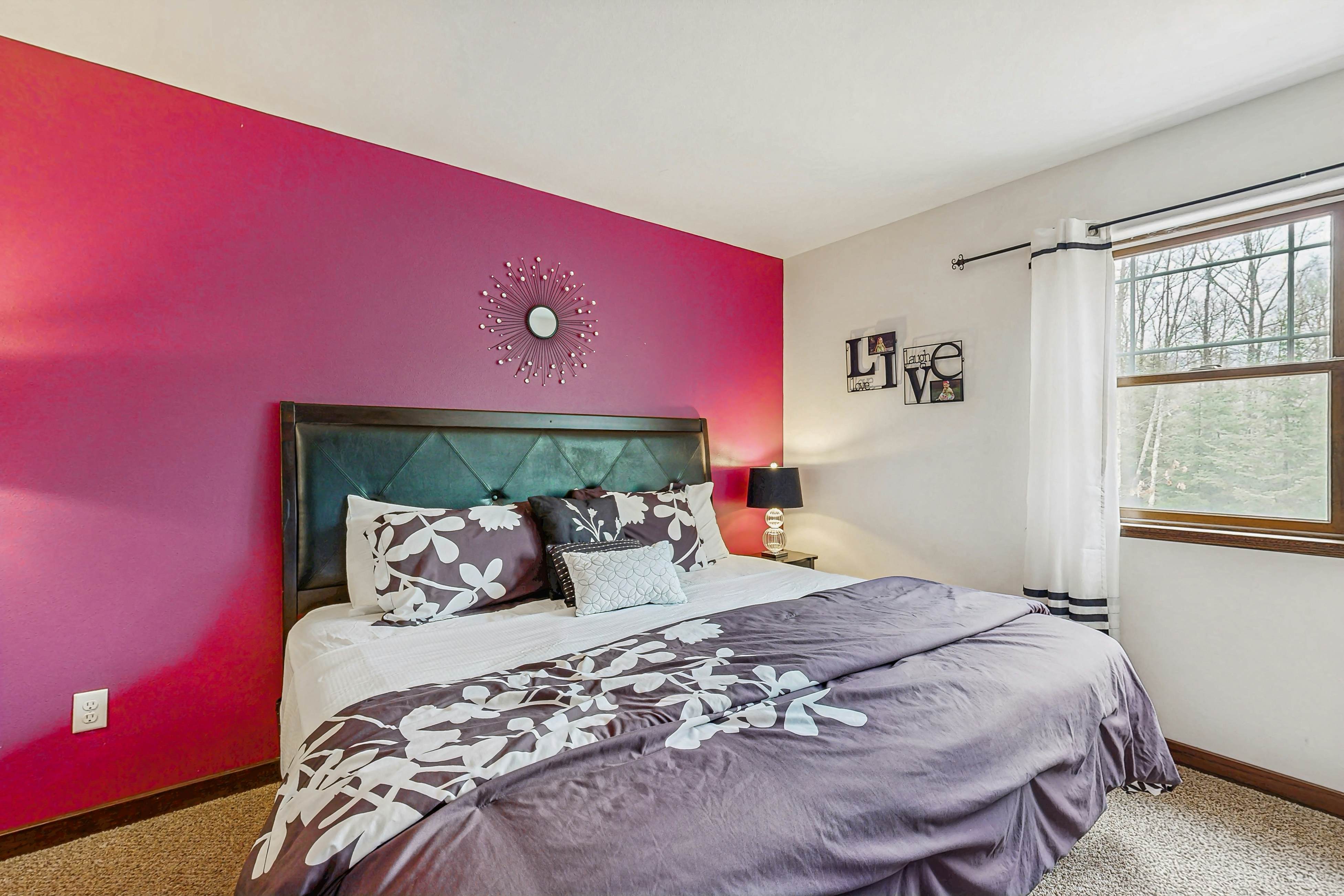 Grand Tomahawk Lodge