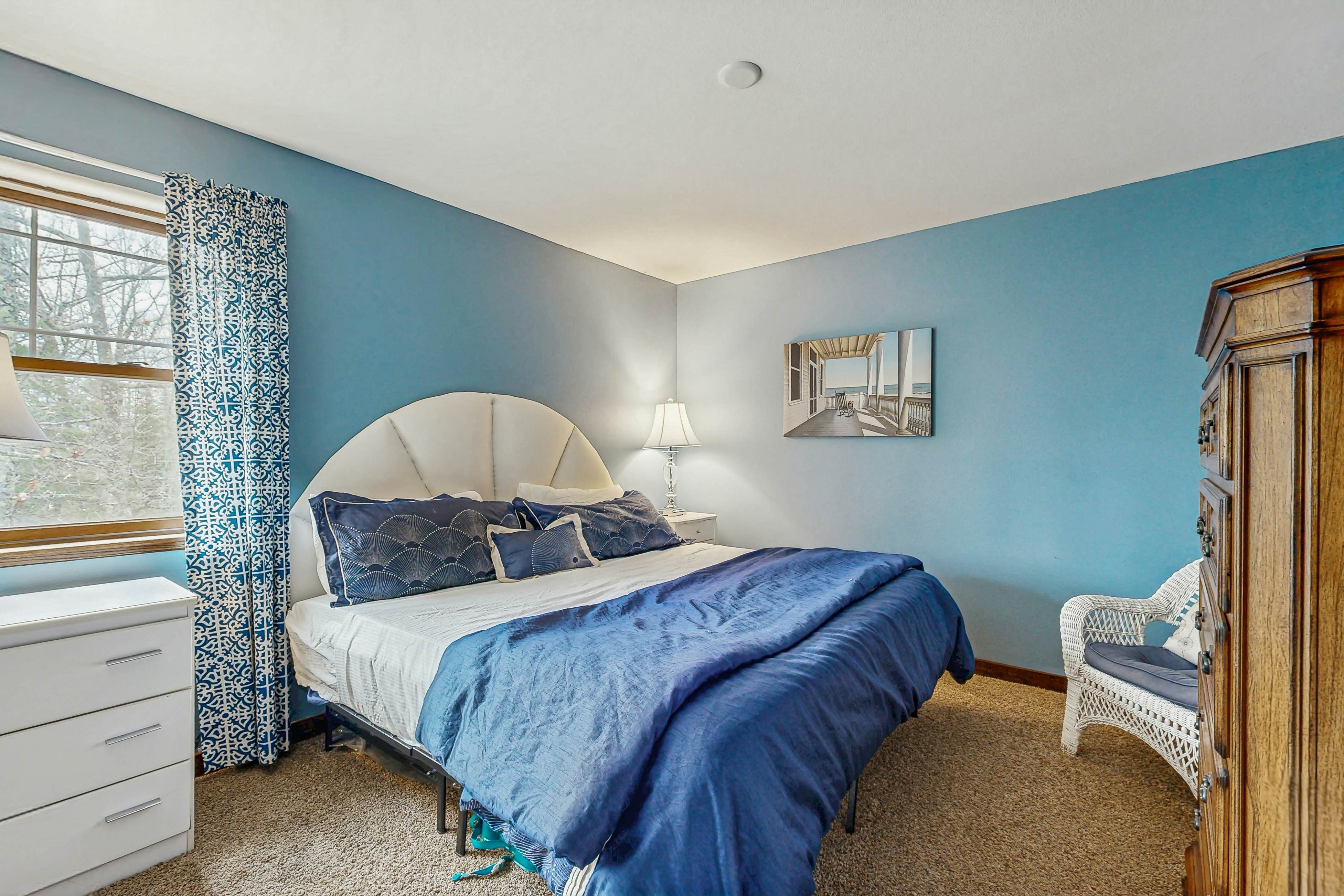 Grand Tomahawk Lodge