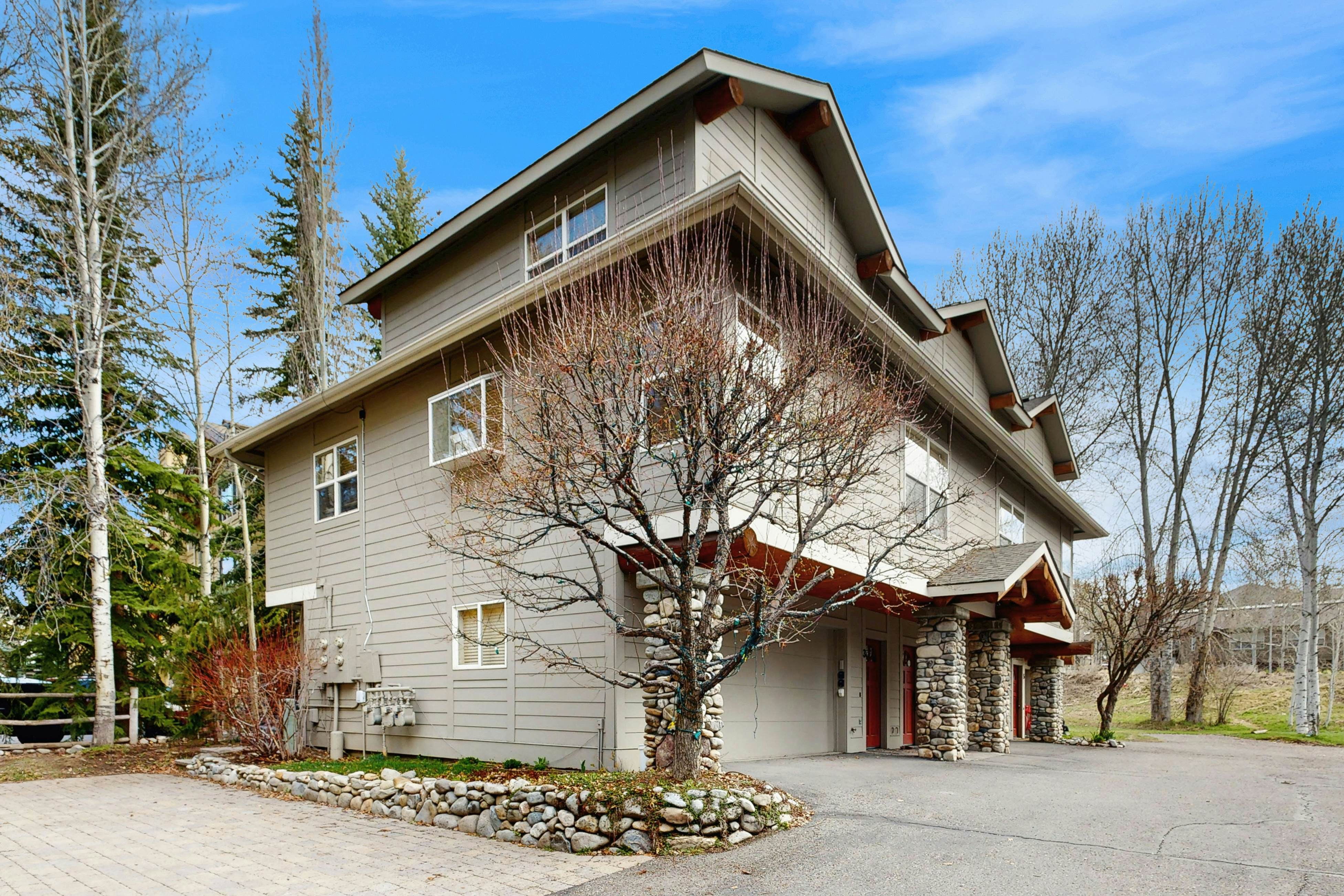 River Run Sun Bird Escape