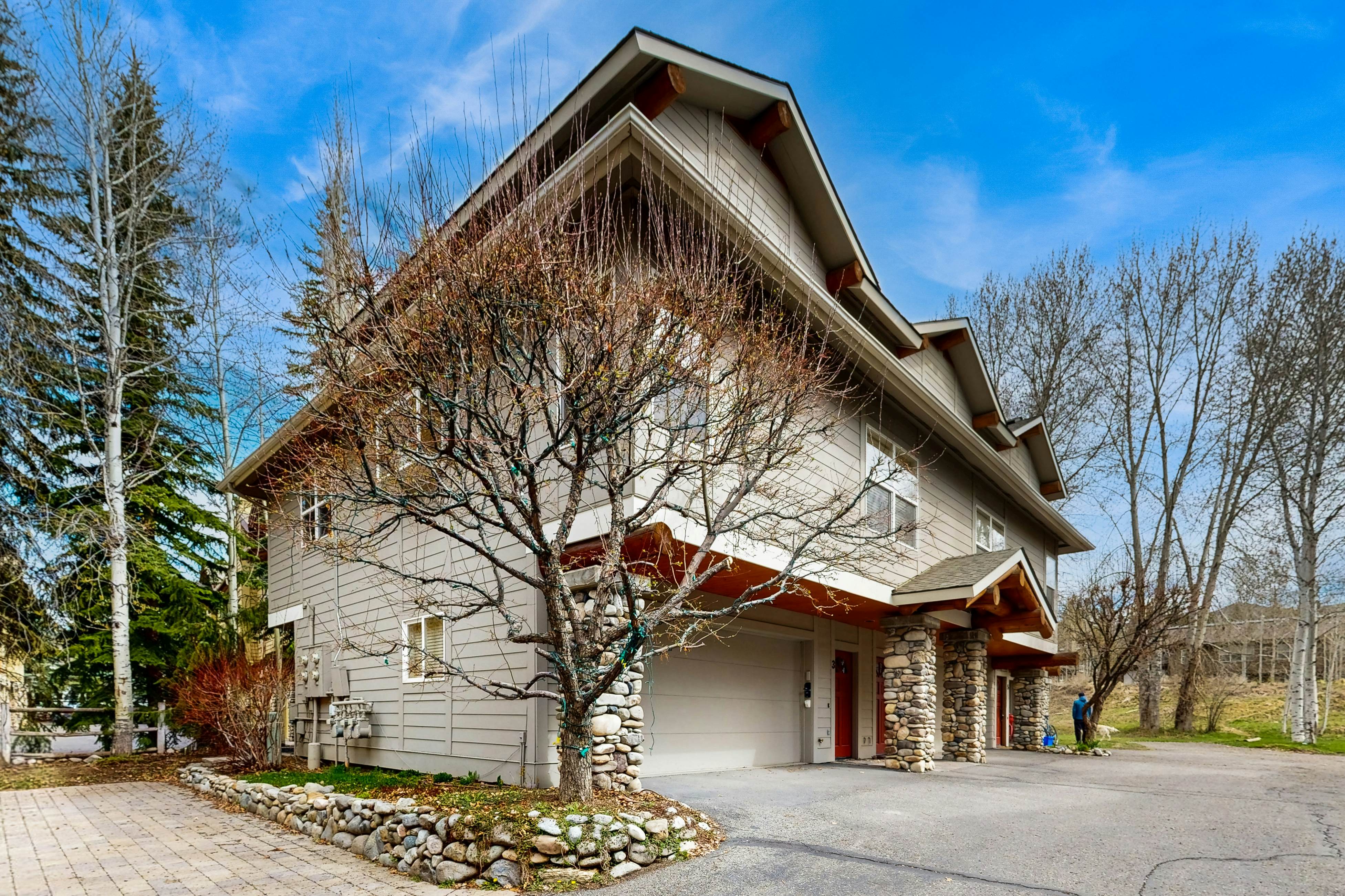 Sun Bird Getaway at River Run A