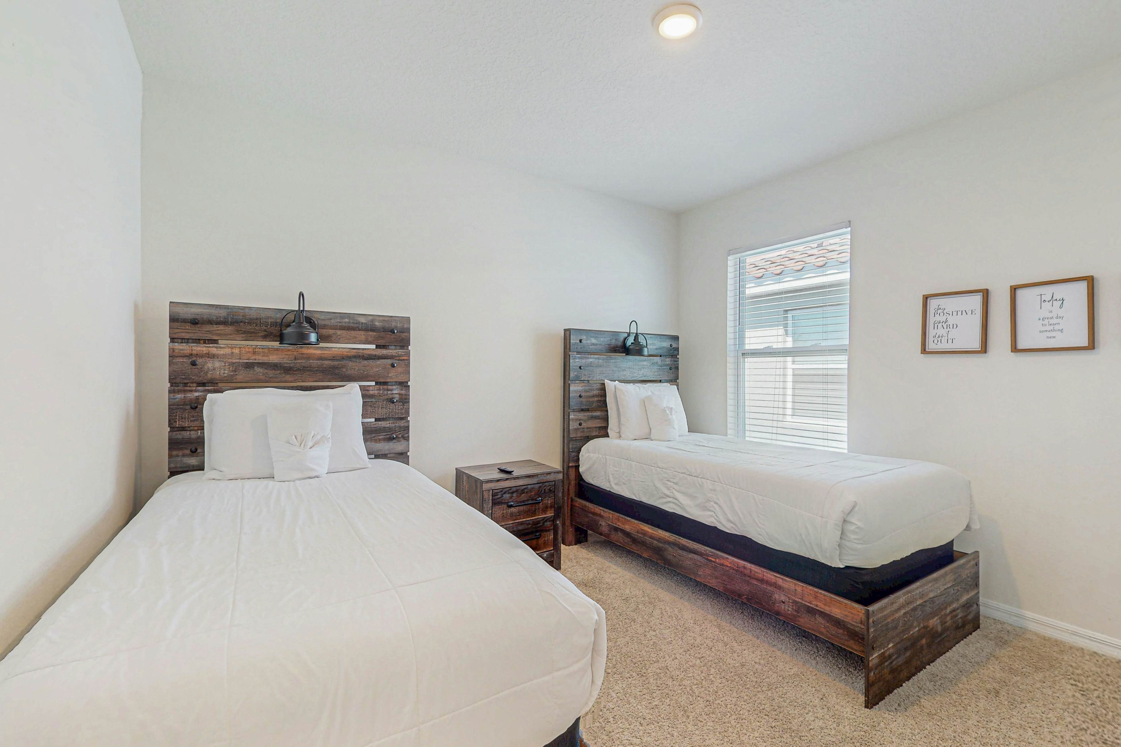 Dooger's Hideaway - Solterra