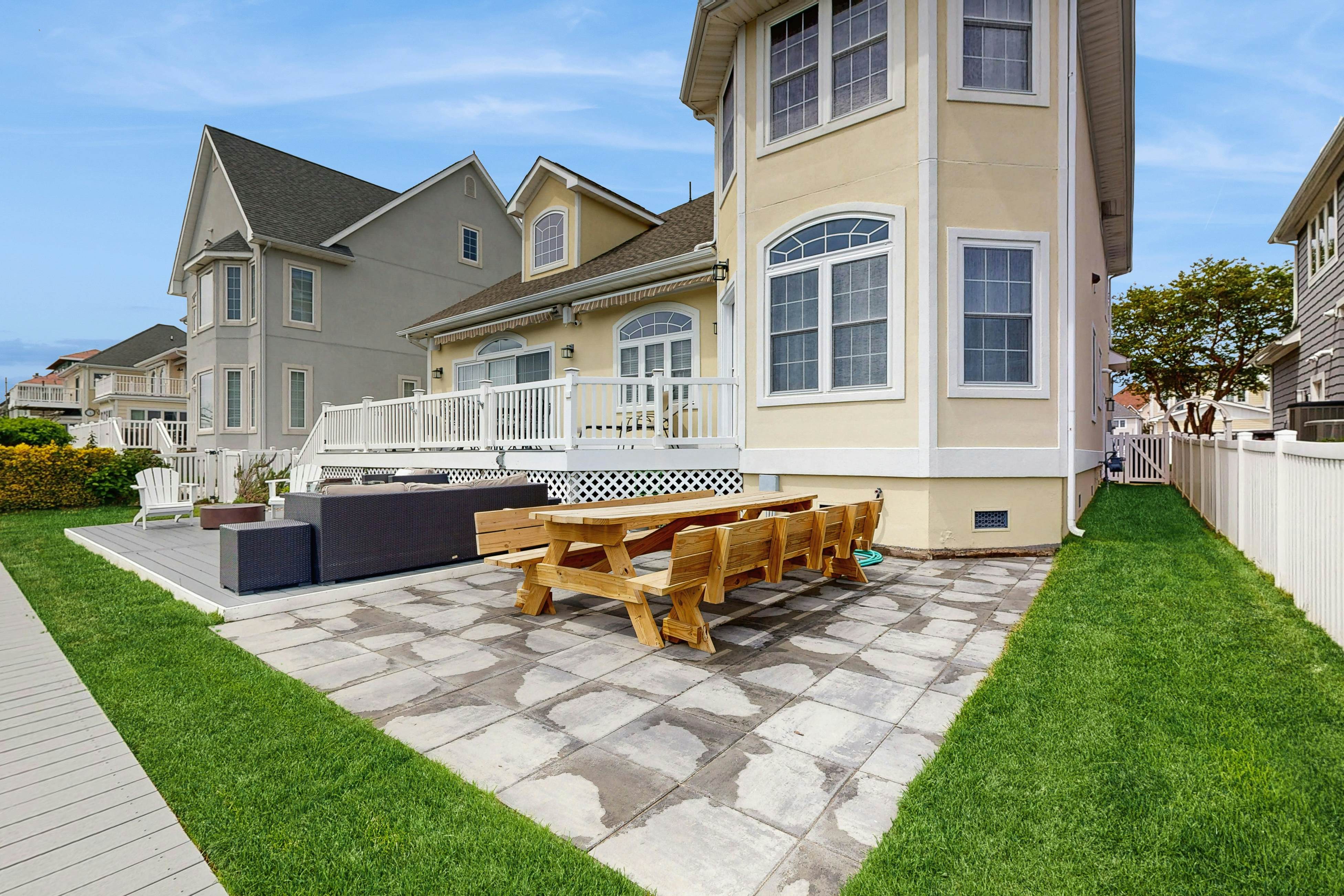 309 White Heron Court