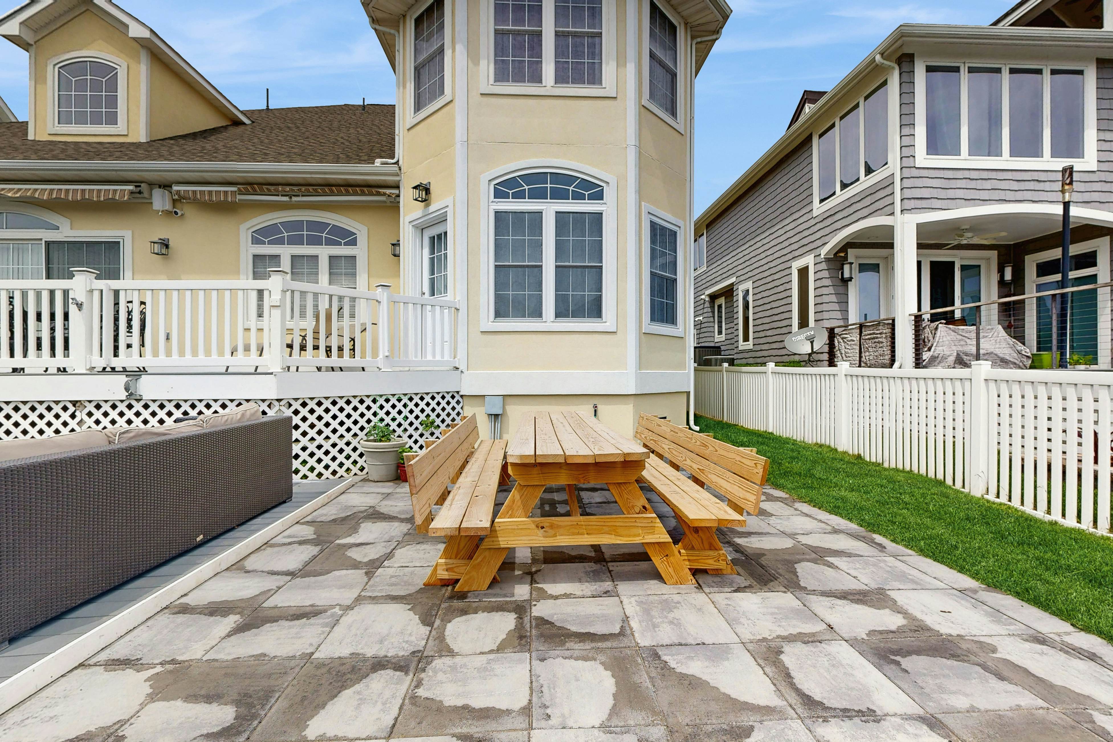 309 White Heron Court