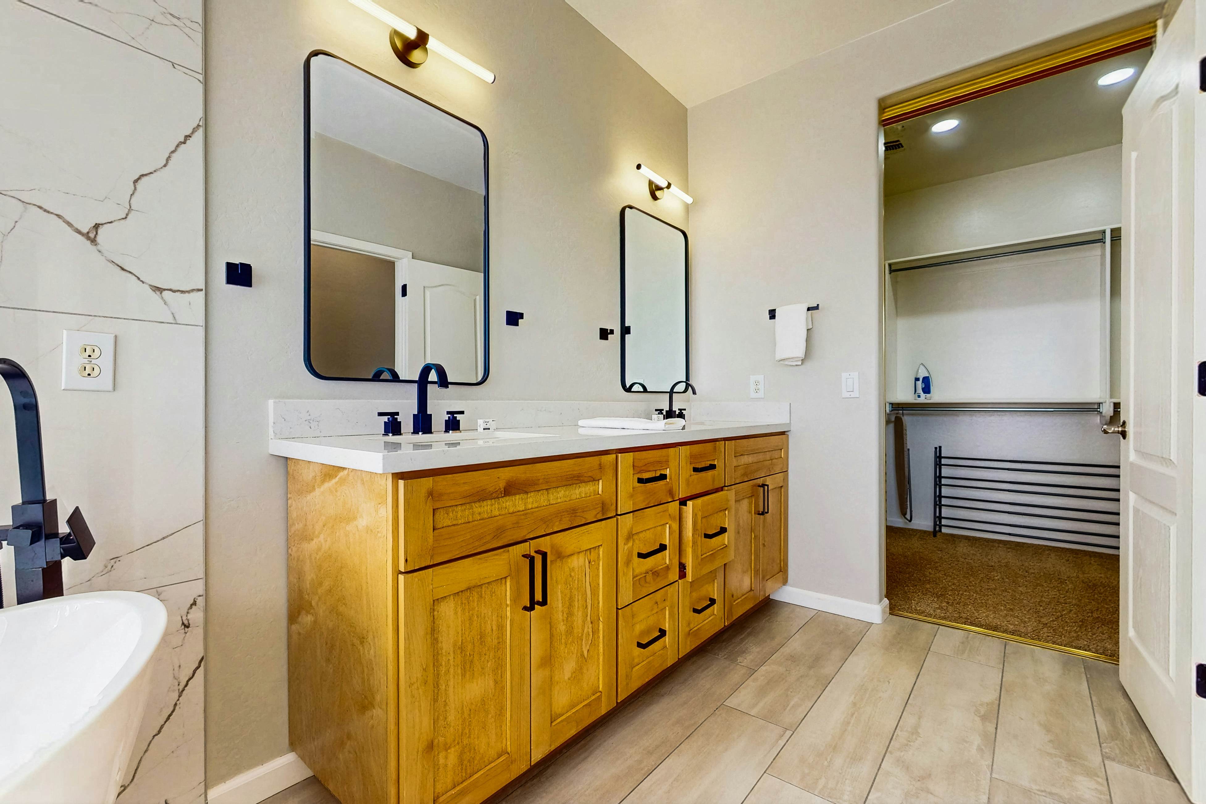 Desert Ridge Retreat