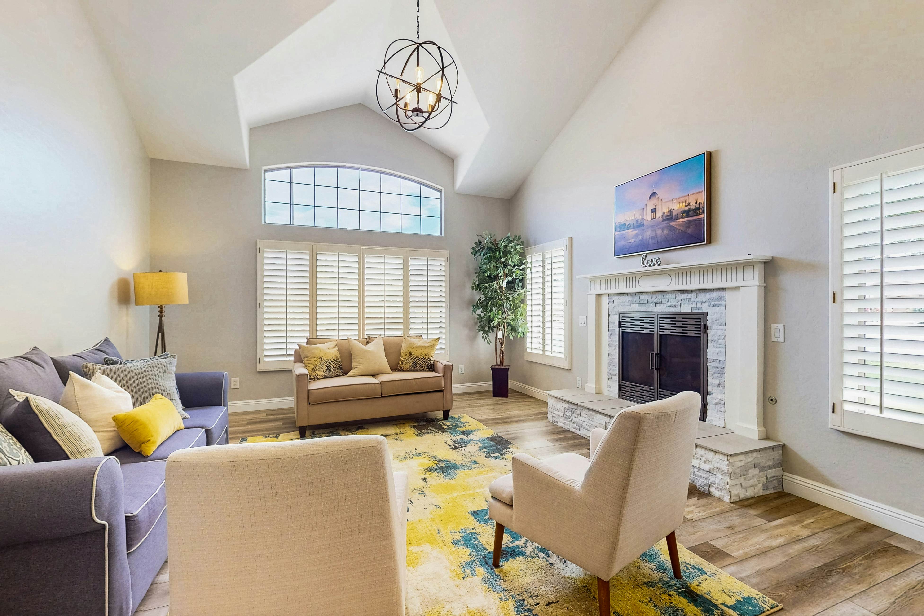 Desert Ridge Retreat