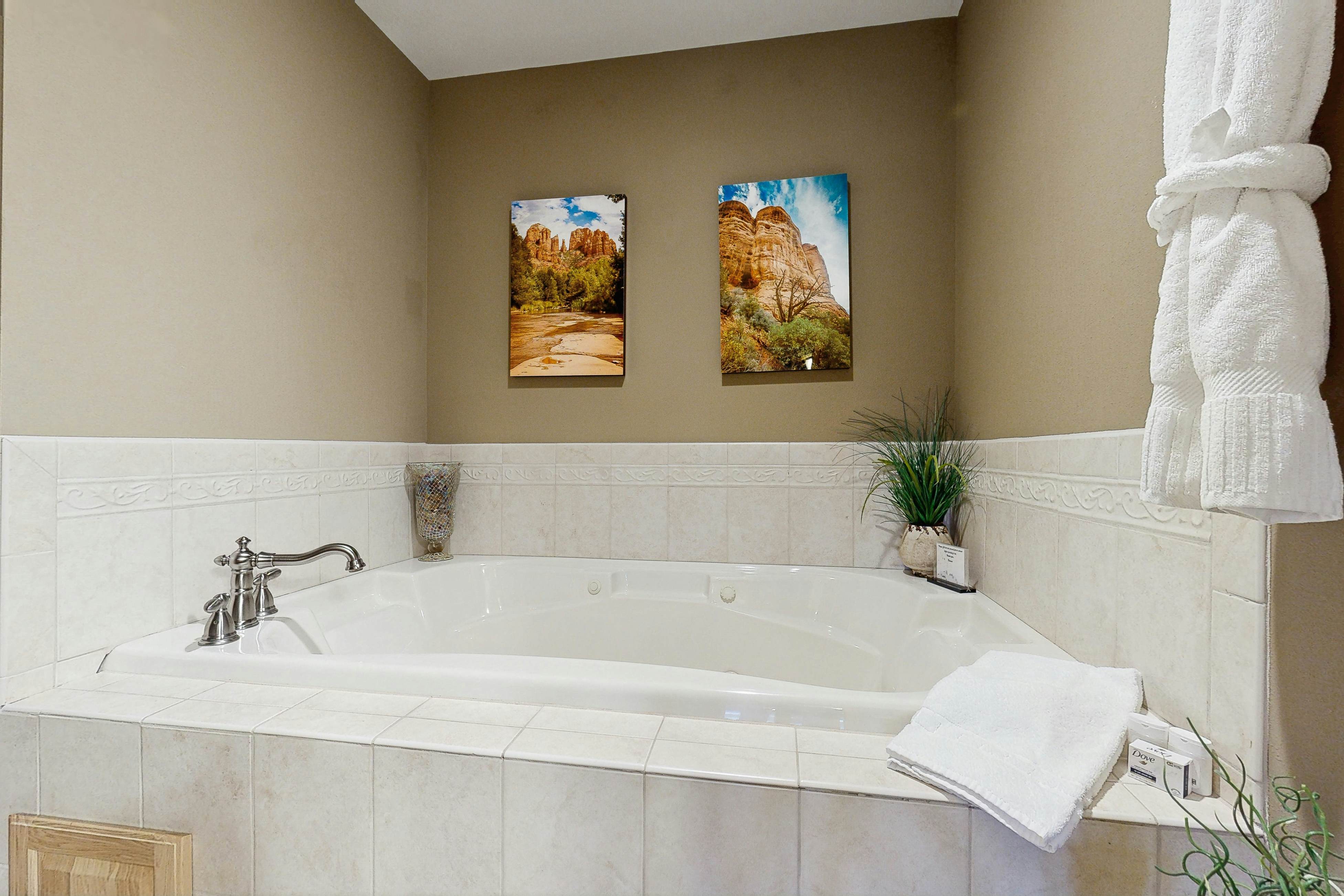 Sunset Condominiums - DNA House