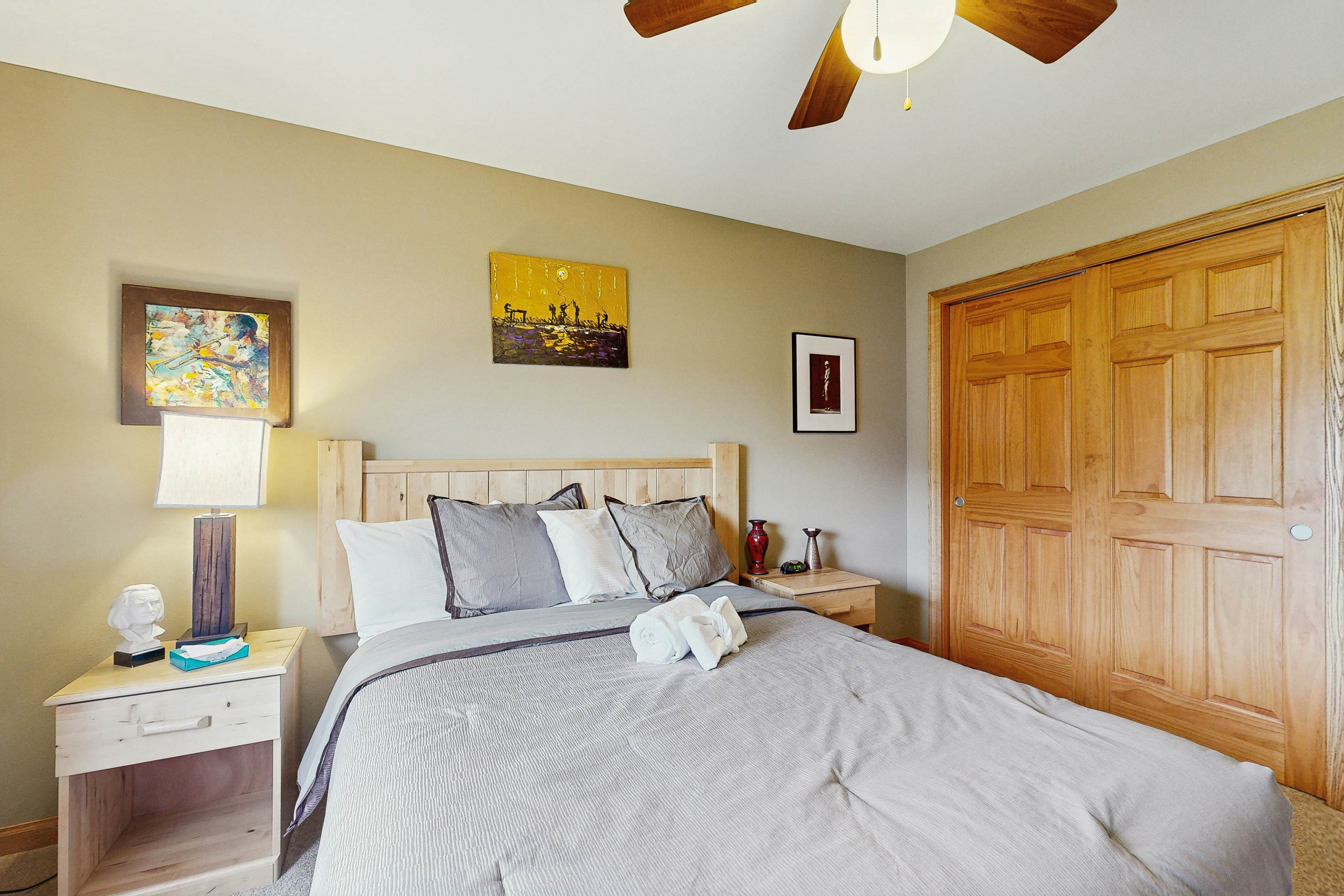 Sunset Condominiums - DNA House