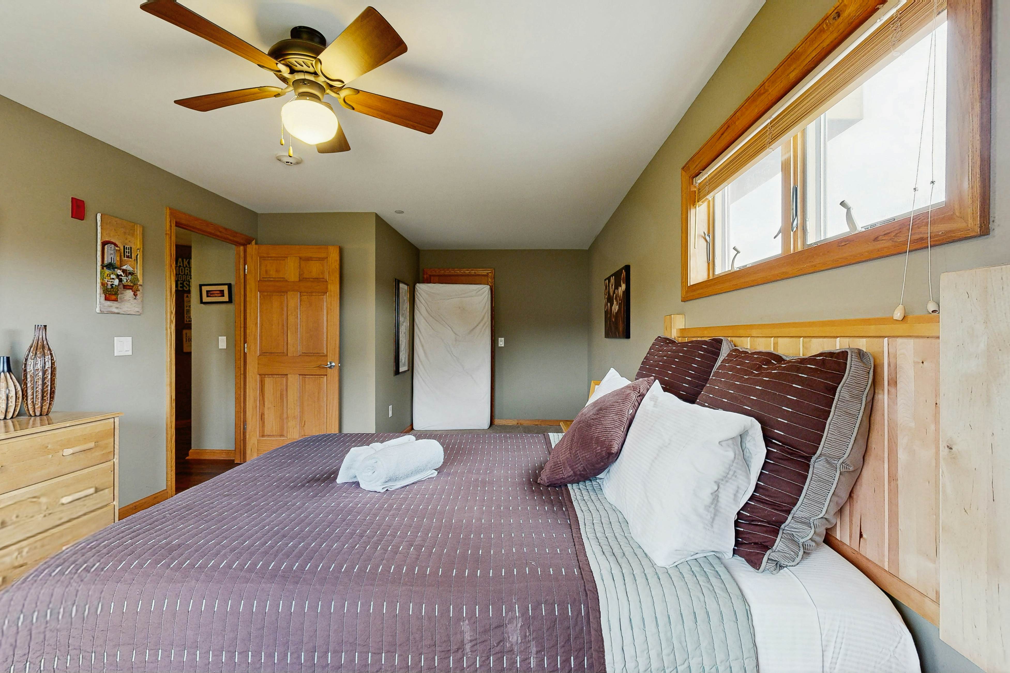 Sunset Condominiums - DNA House