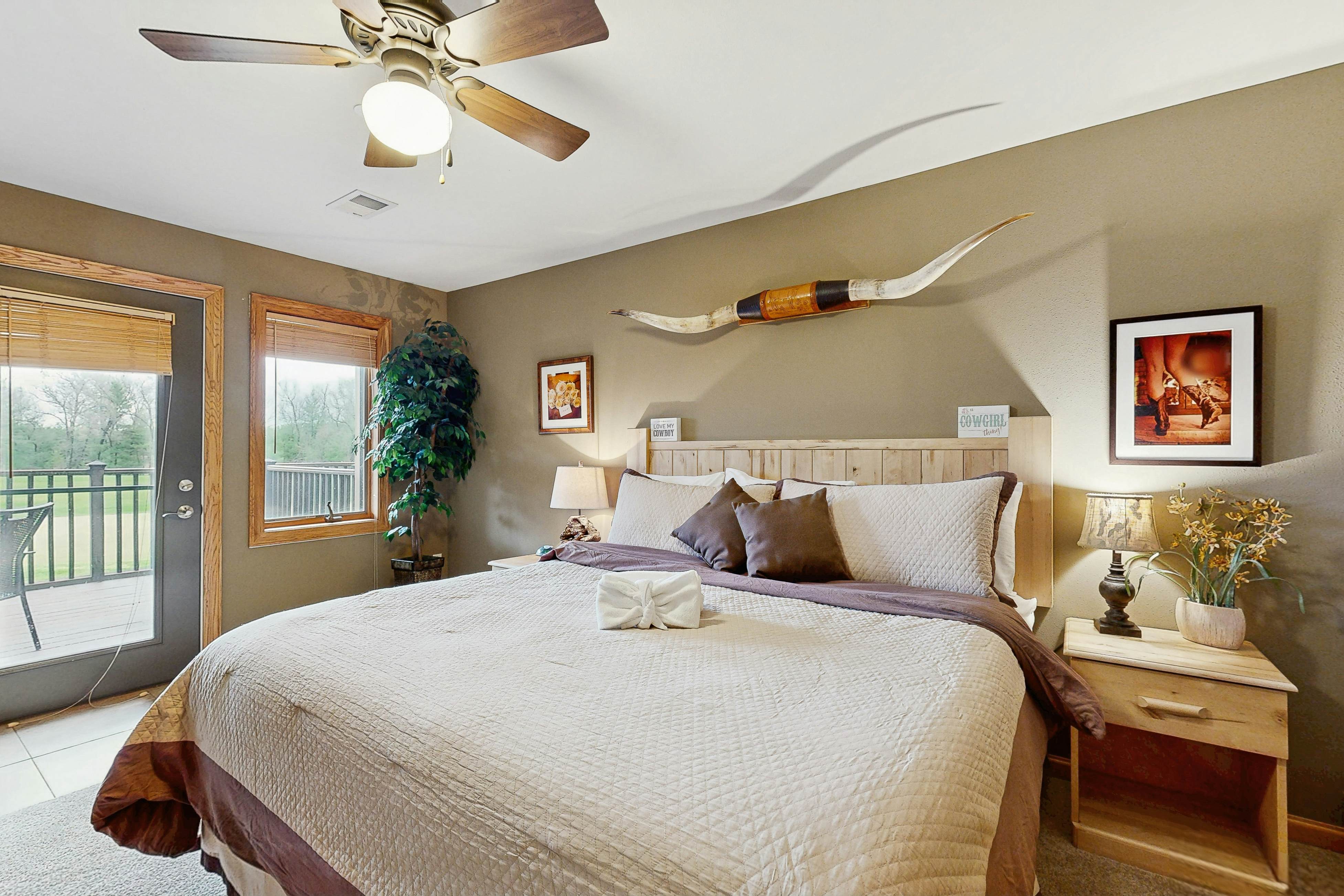 Sunset Condominiums - DNA House