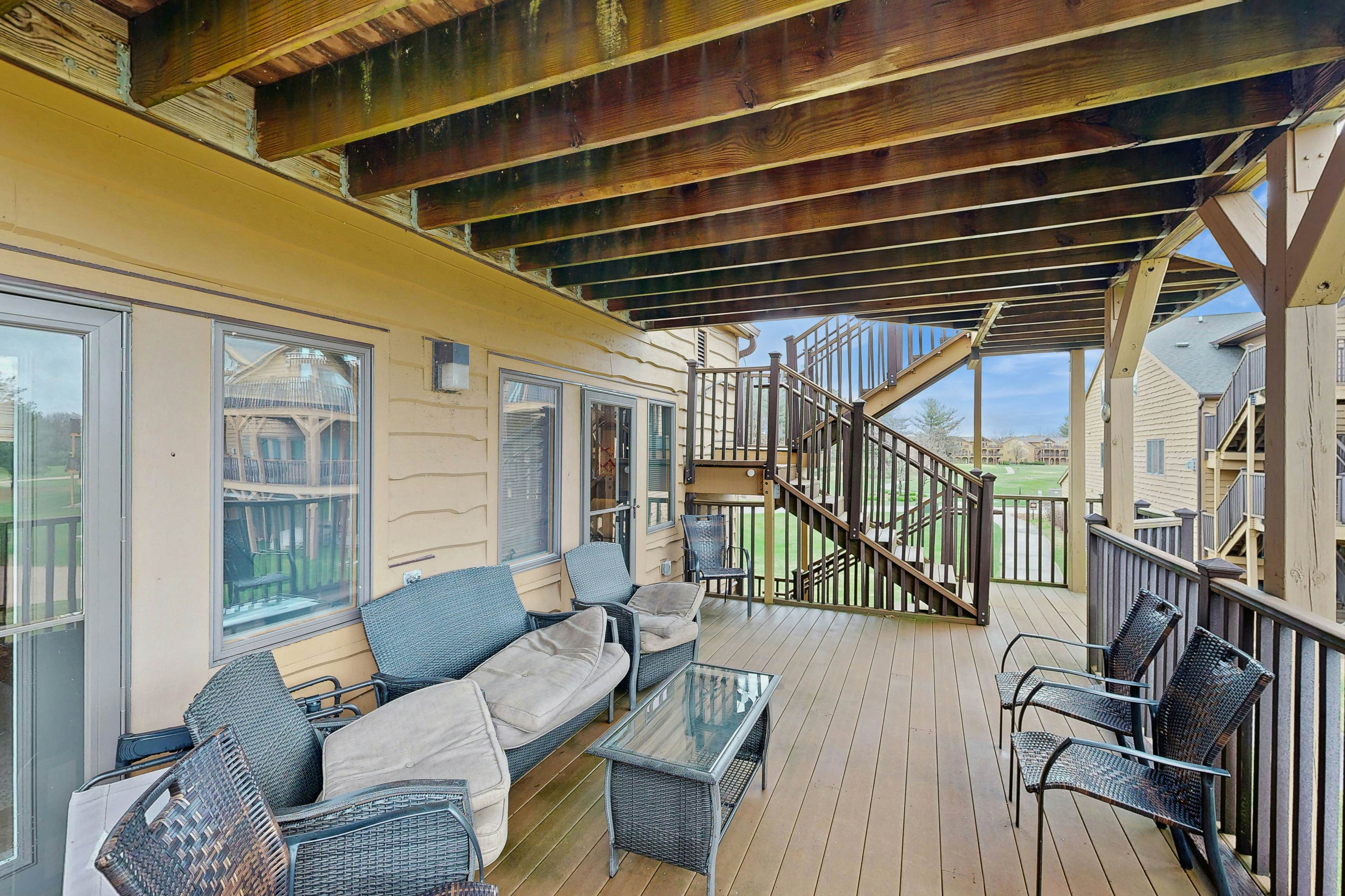 Sunset Condominiums - DNA House