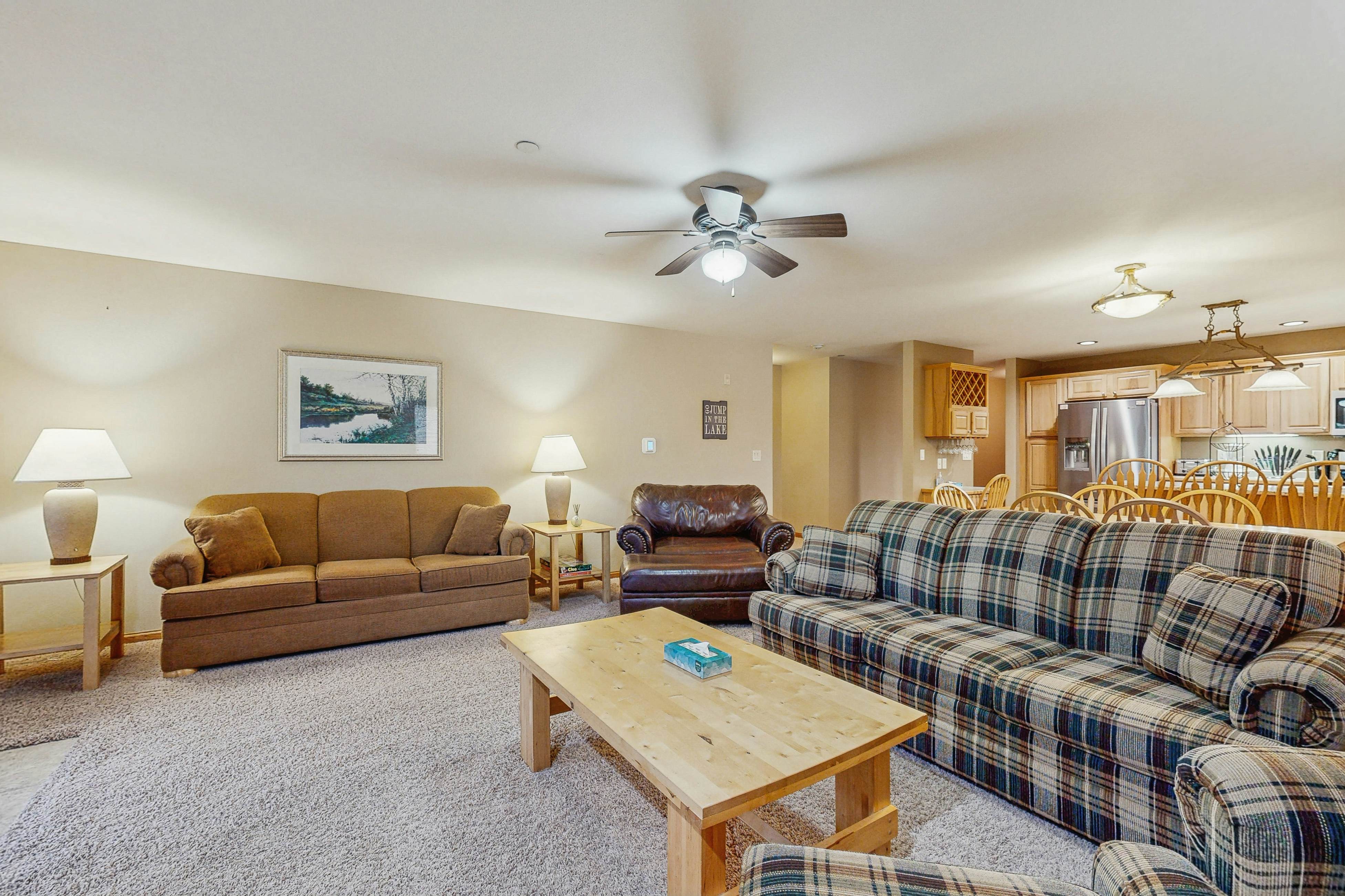 Sunset Condominiums - The Retreat