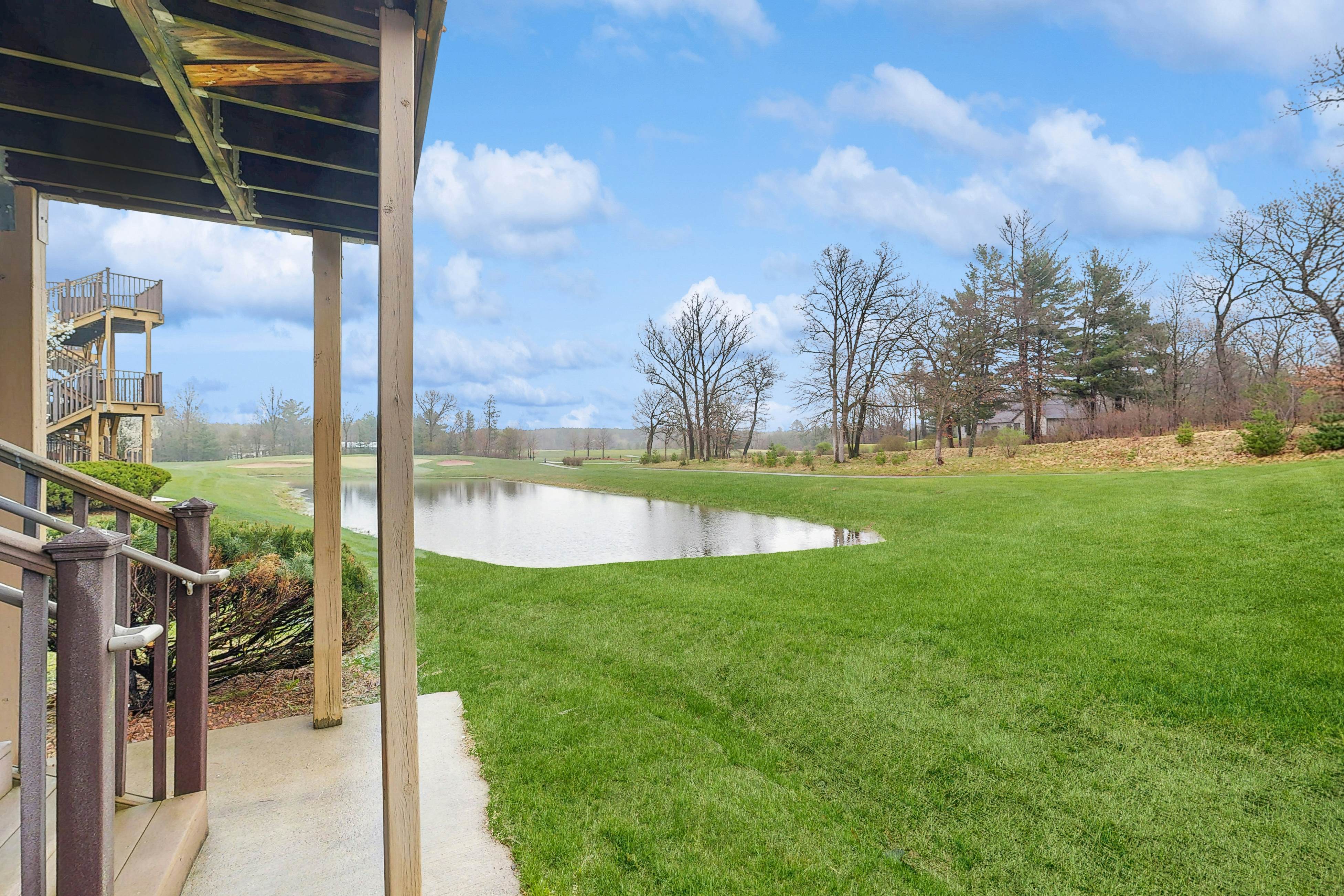 Sunset Condominiums - The Retreat