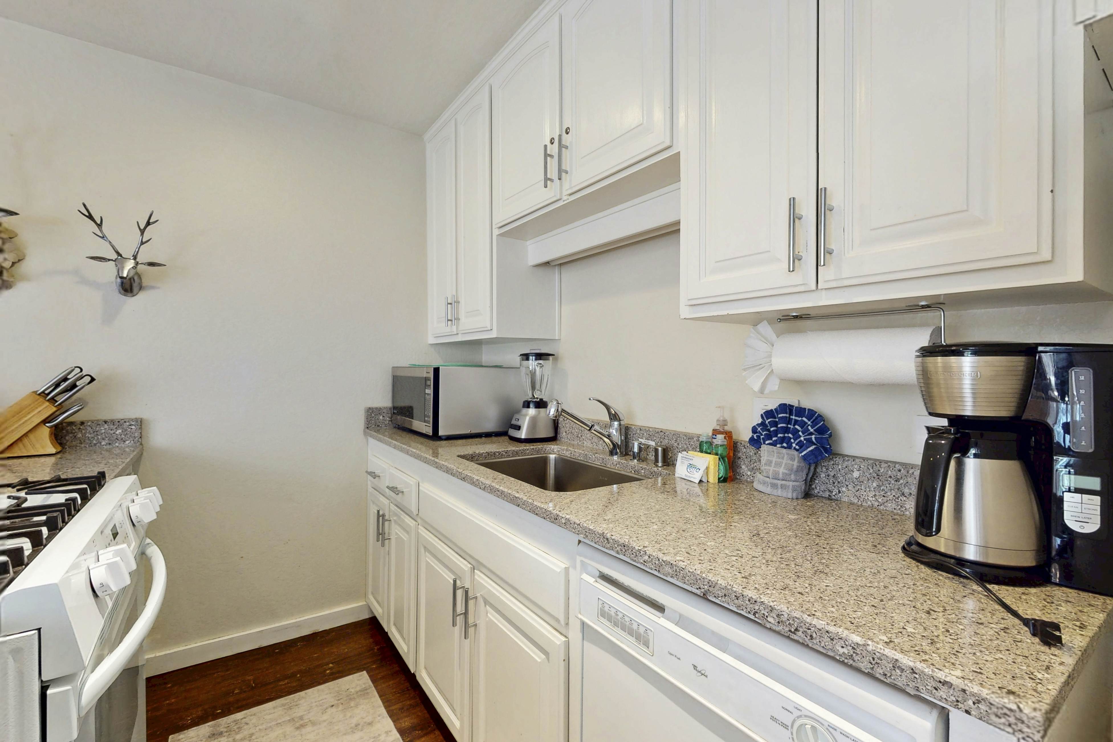 Cozy Coyote Fork Condo