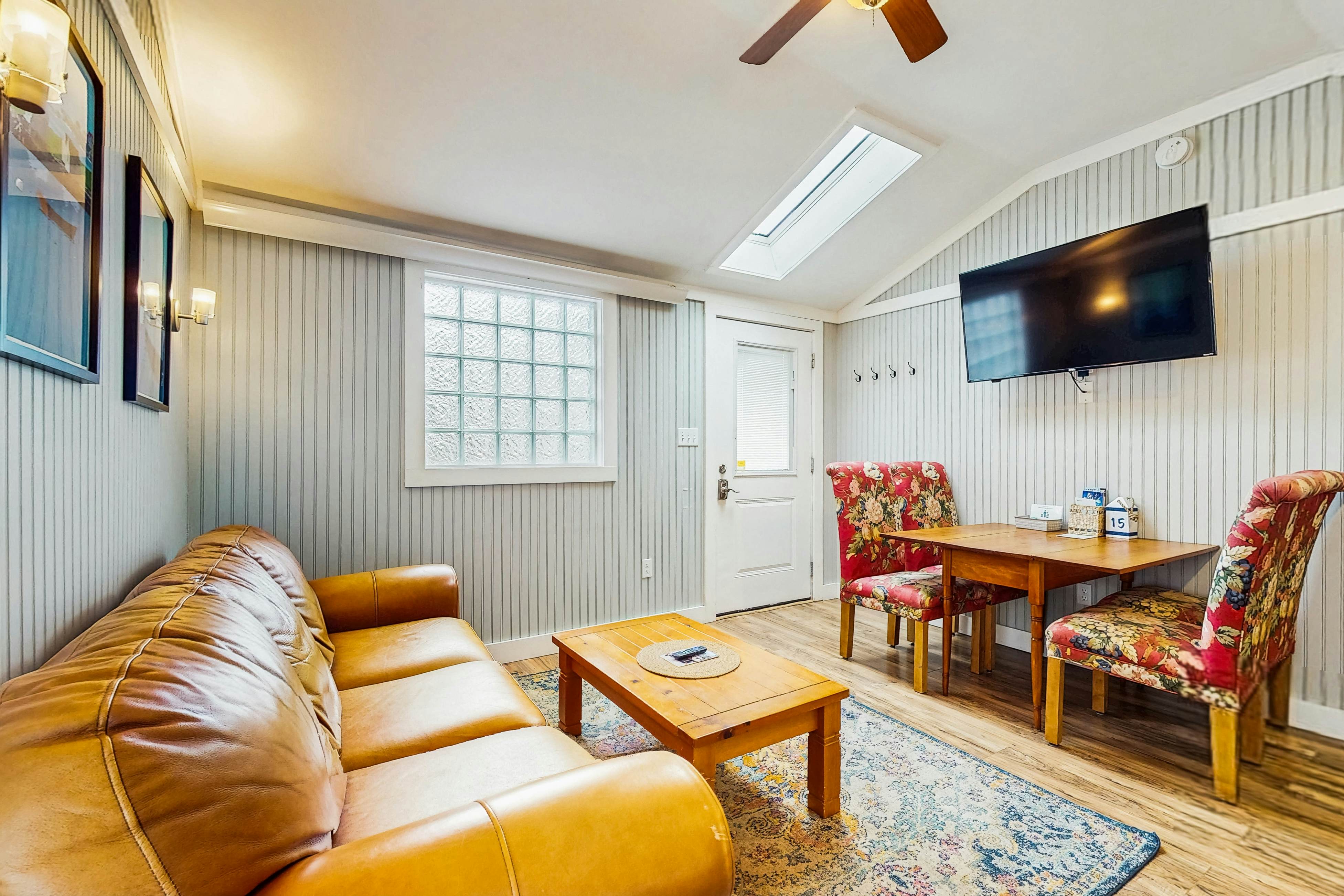 Shorelands Resort Cottage 40