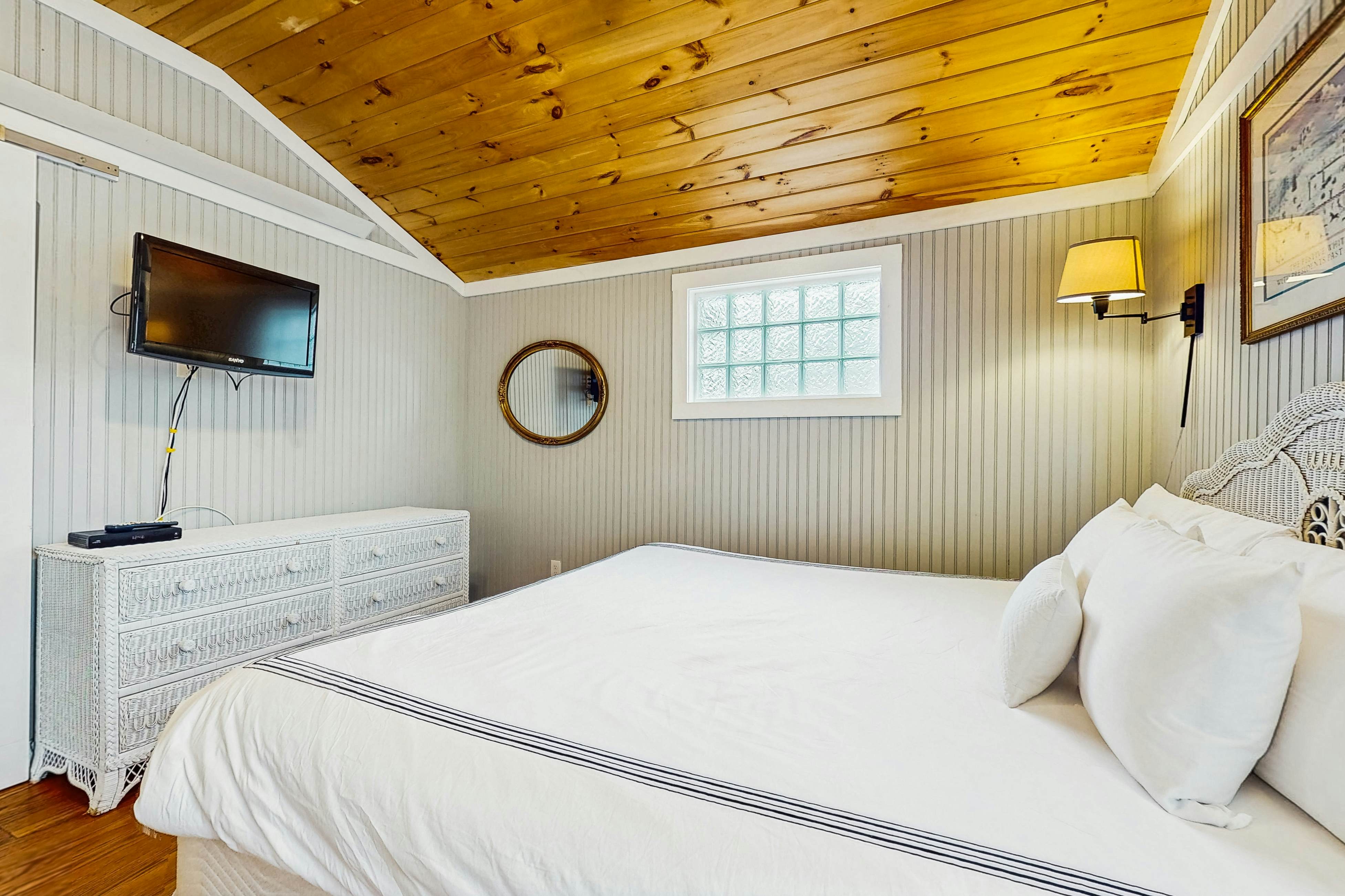 Shorelands Resort Cottage 40