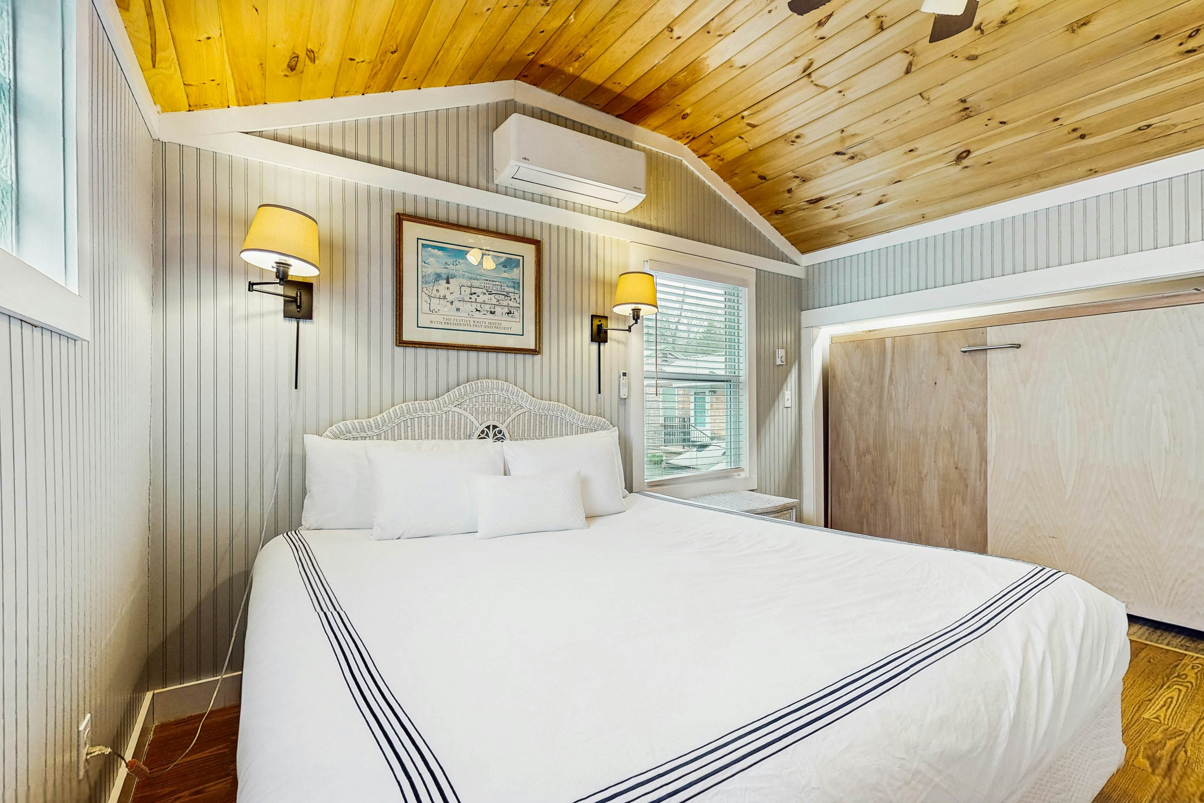 Shorelands Resort Cottage 40