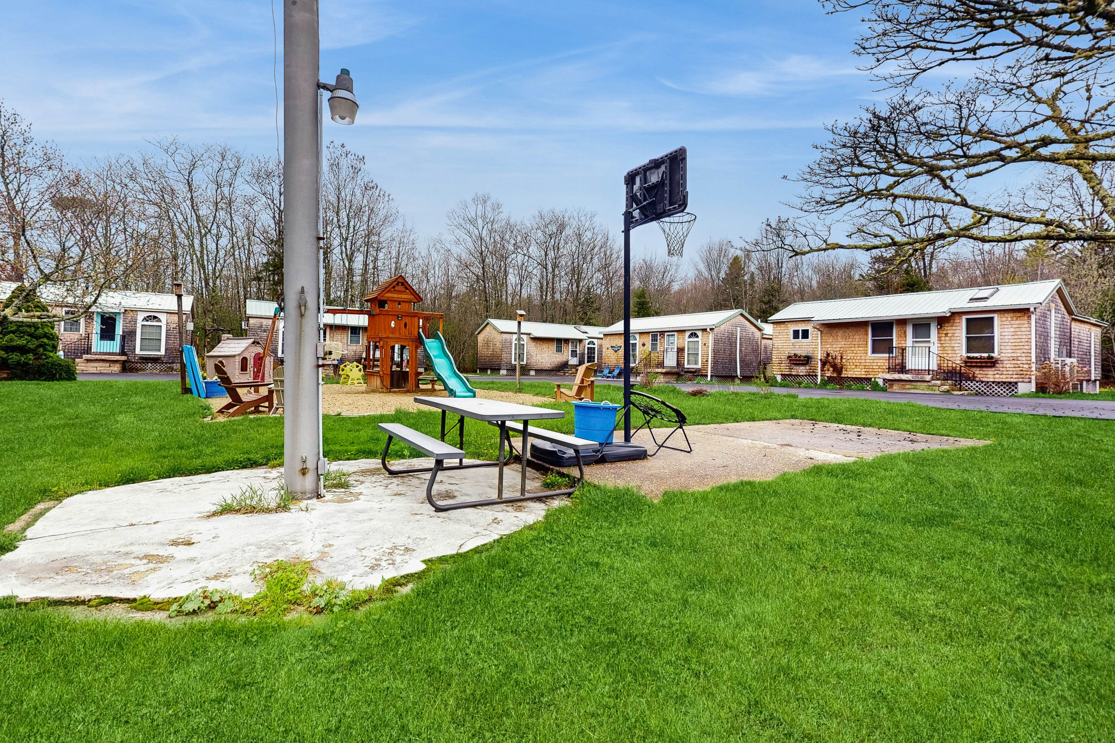 Shorelands Resort Cottage 40