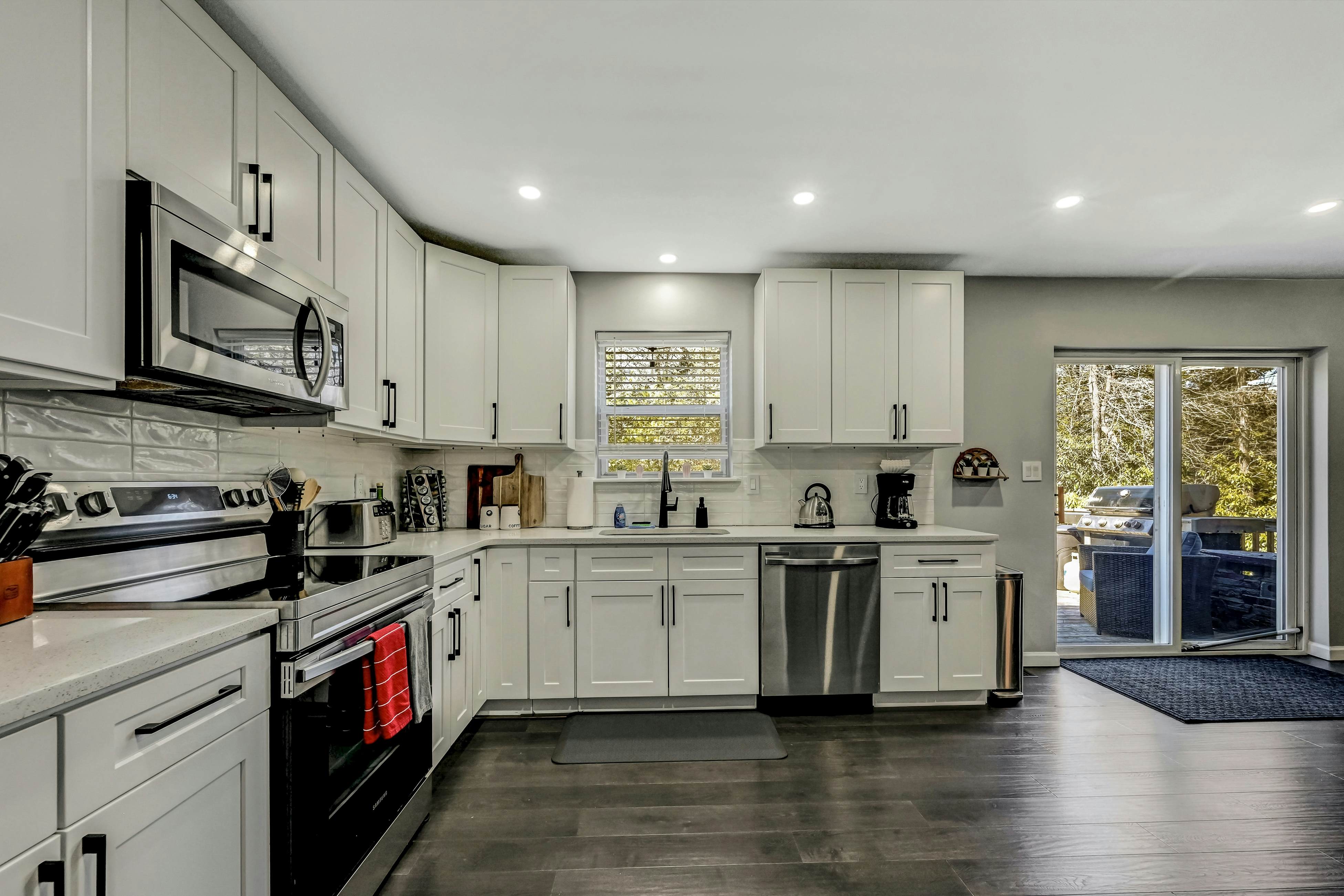 Leisurely Living in Long Pond