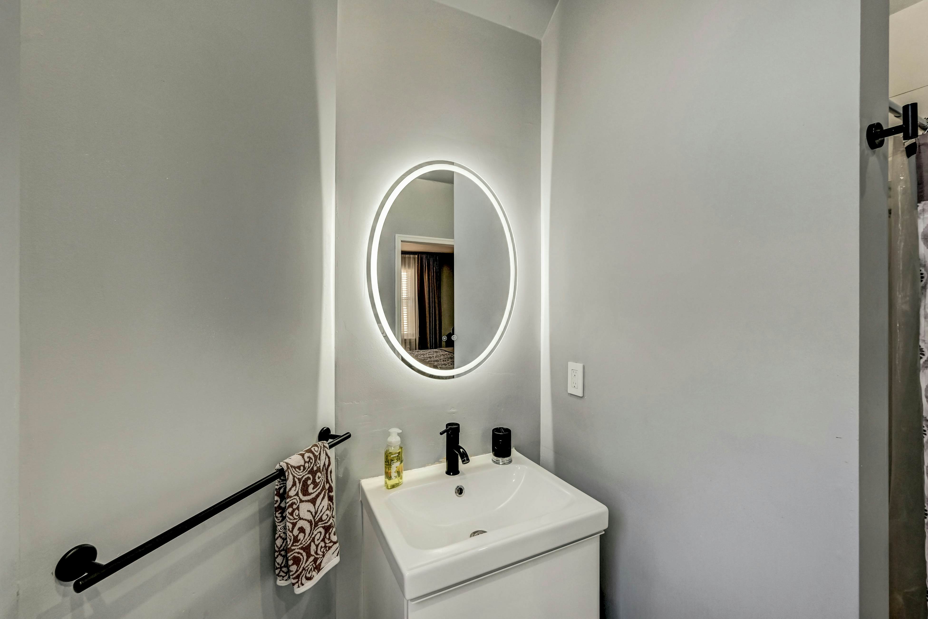 Leisurely Living in Long Pond