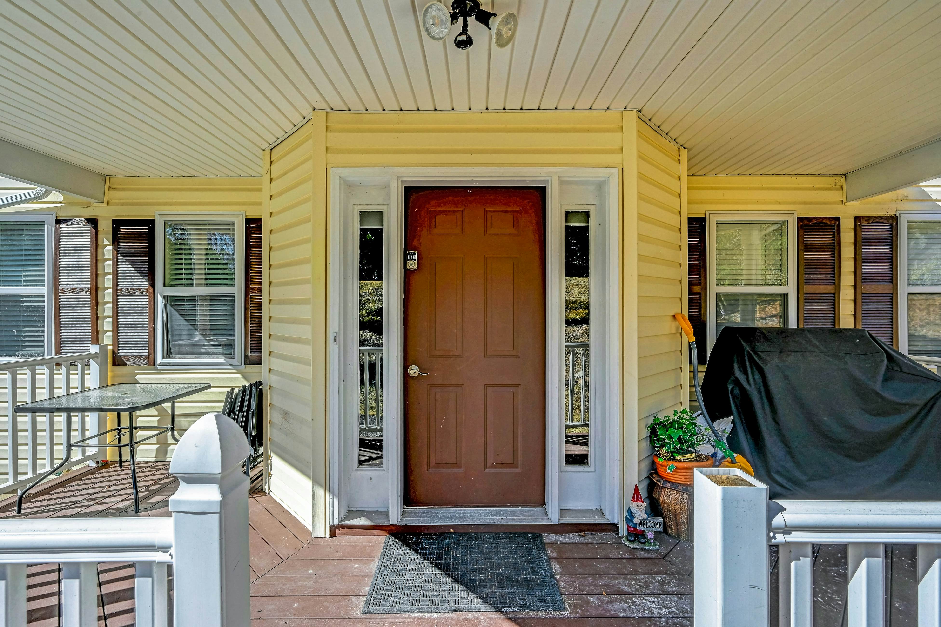 Leisurely Living in Long Pond