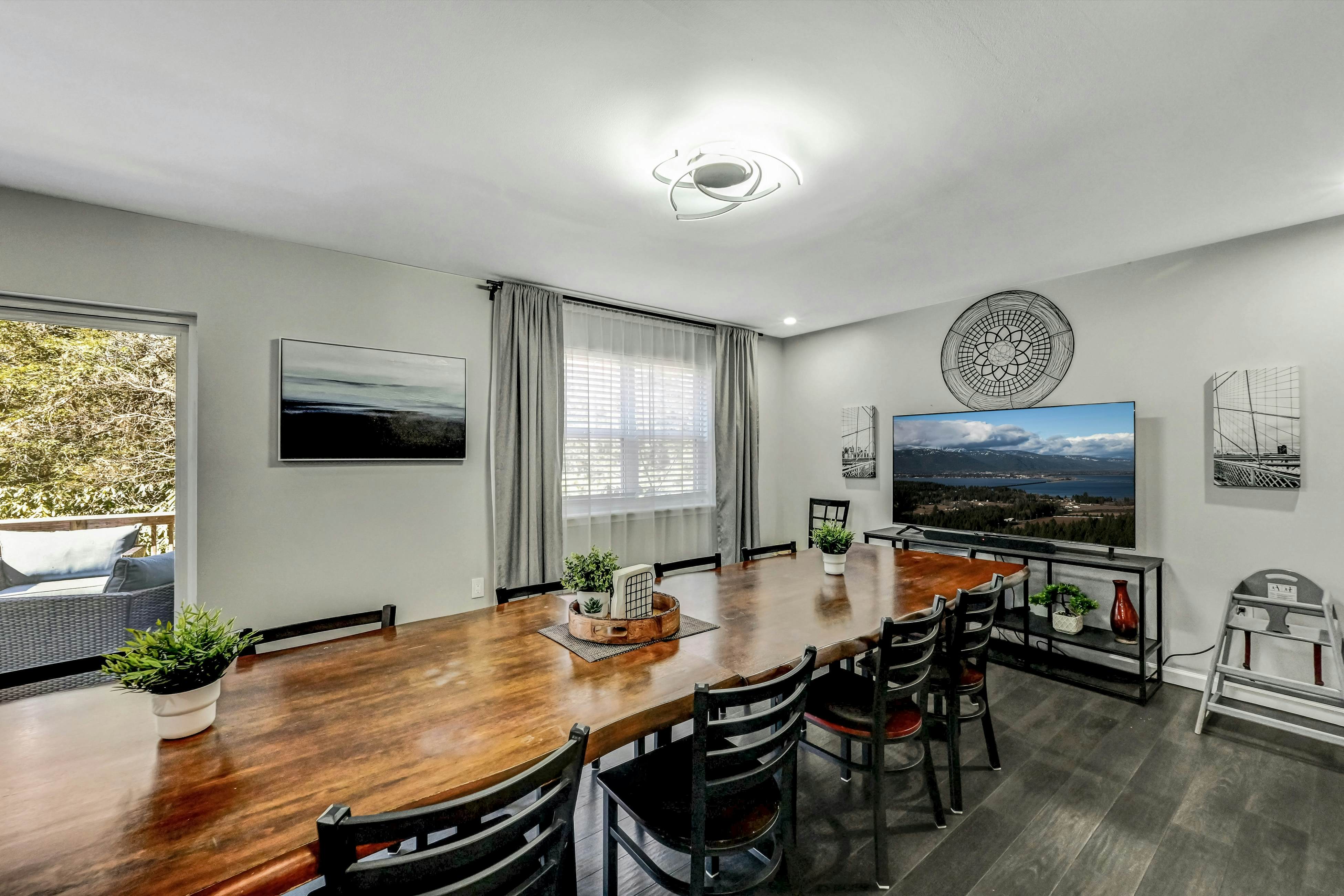 Leisurely Living in Long Pond