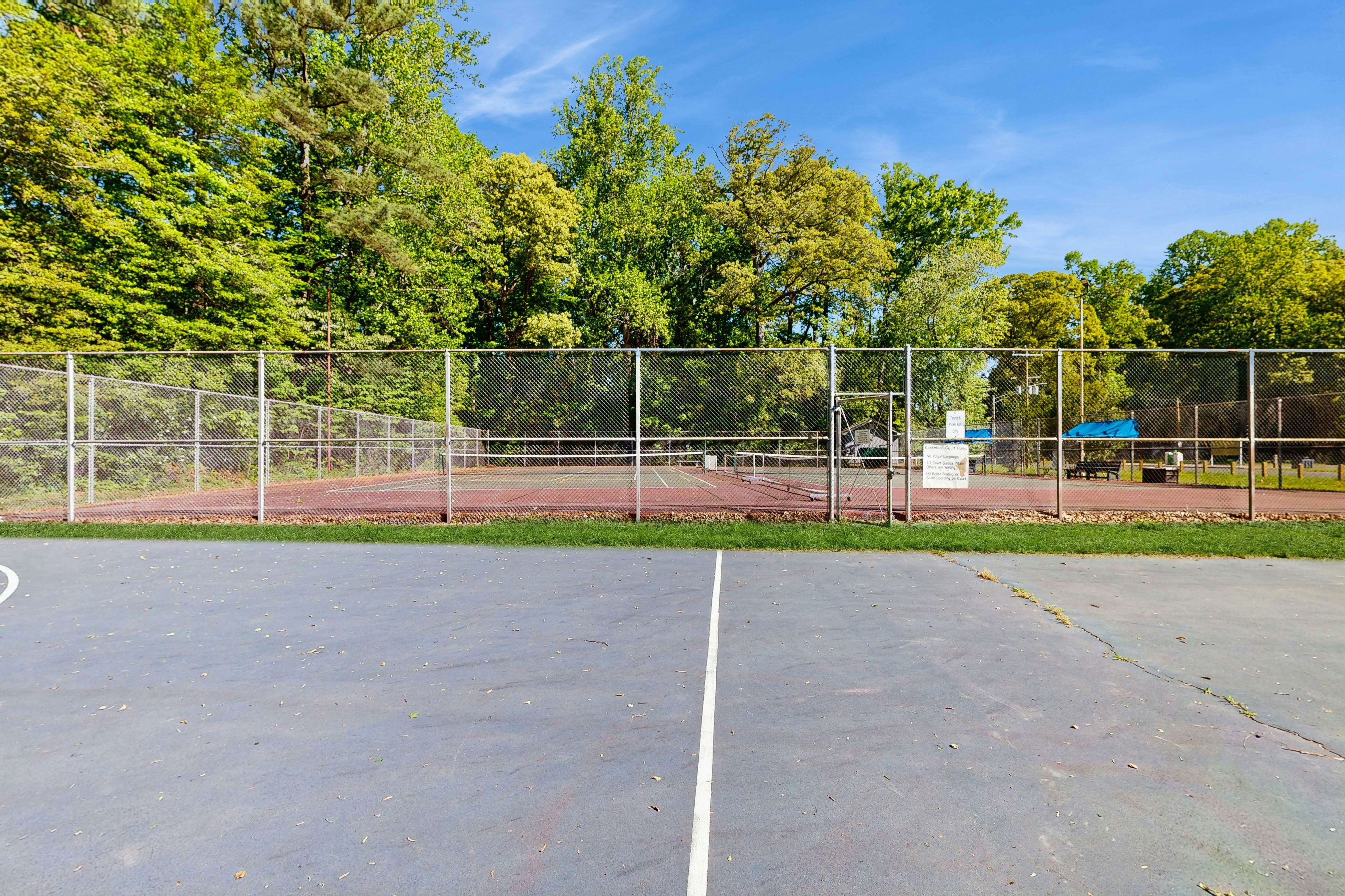 Angola By The Bay - 23730 Elmwood Ave E